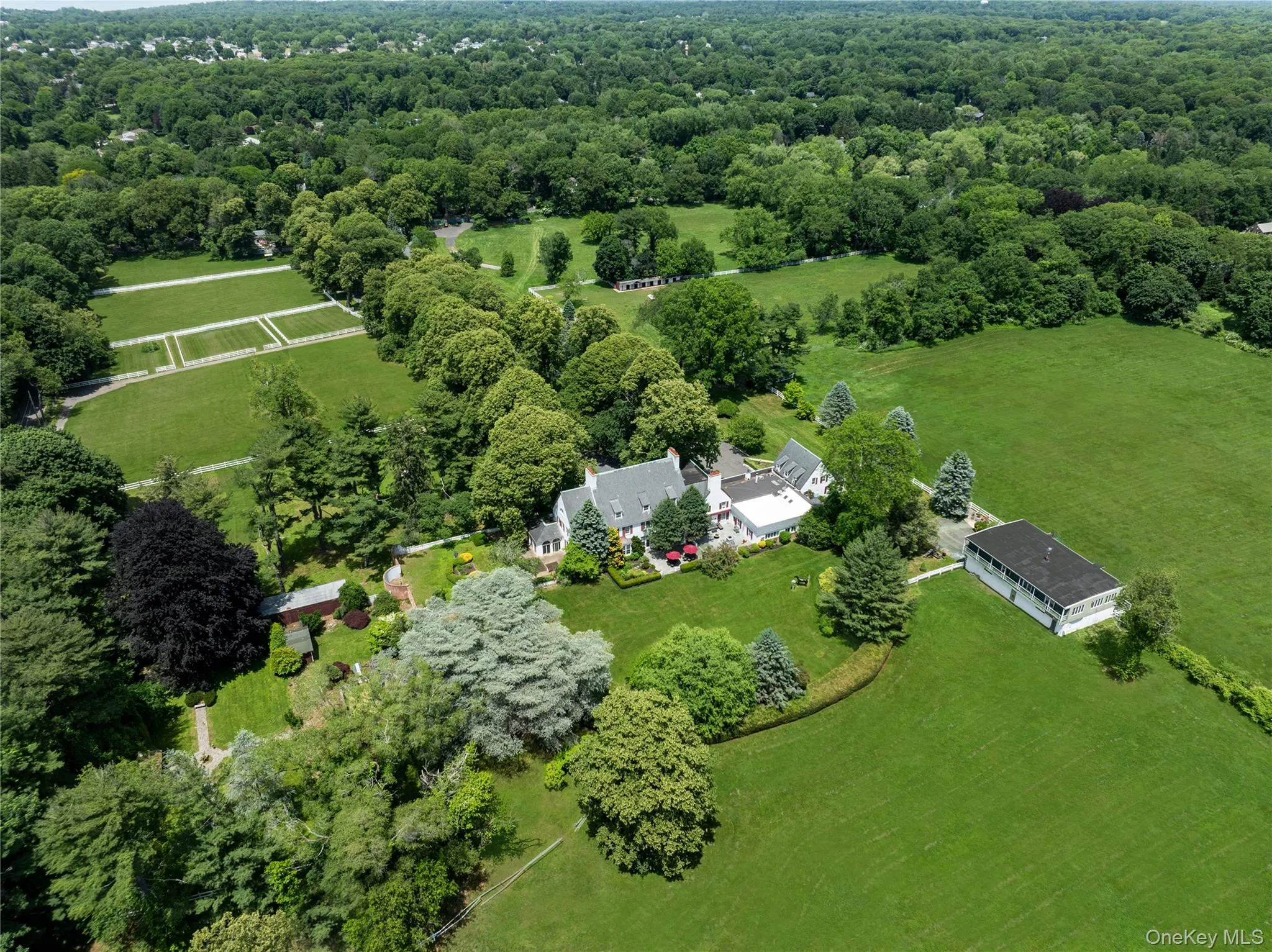 97 A Pound Hollow Road, Oyster Bay, NY, 10 Bedrooms Bedrooms, 24 Rooms Rooms,9 BathroomsBathrooms,Residential,For Rent,Pound Hollow,0,1034316 97 A Pound Hollow Road, Oyster Bay, NY, 10 Bedrooms Bedrooms, 24 Rooms Rooms,9 BathroomsBathrooms,Residential,For Rent,Pound Hollow,0,1034316
