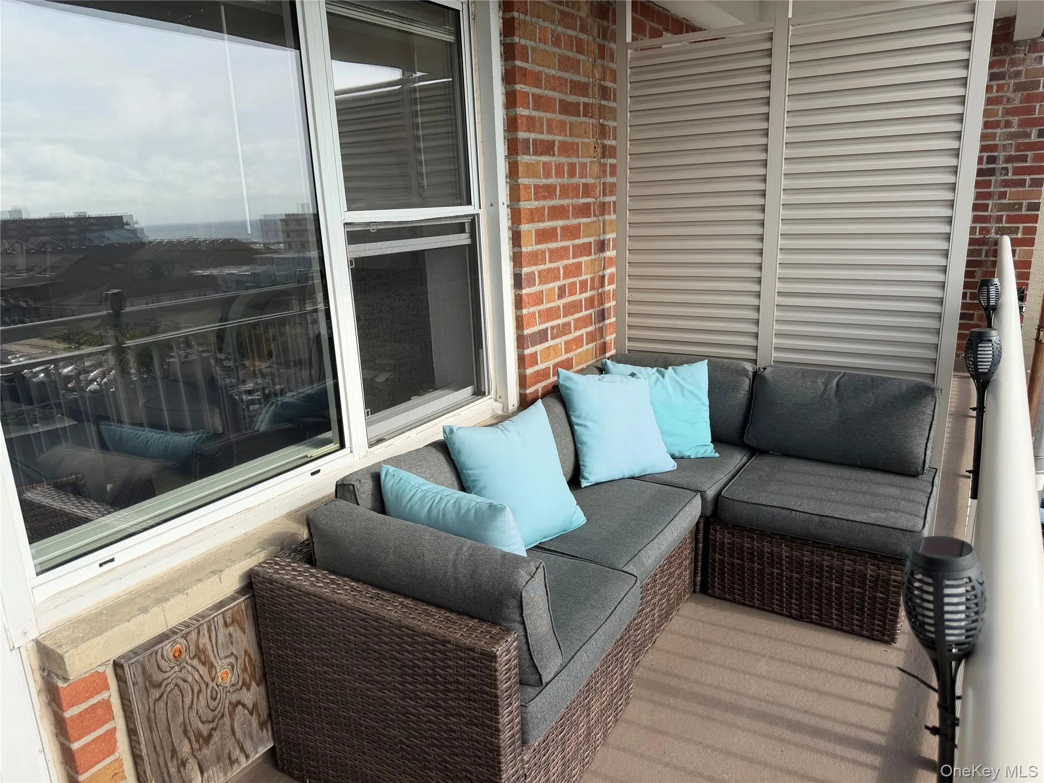 855 Broadway, Long Beach, NY, 1 Bedroom Bedrooms, 4 Rooms Rooms,1 BathroomBathrooms,Residential,For Rent,Broadway,0,1034321 855 Broadway, Long Beach, NY, 1 Bedroom Bedrooms, 4 Rooms Rooms,1 BathroomBathrooms,Residential,For Rent,Broadway,0,1034321