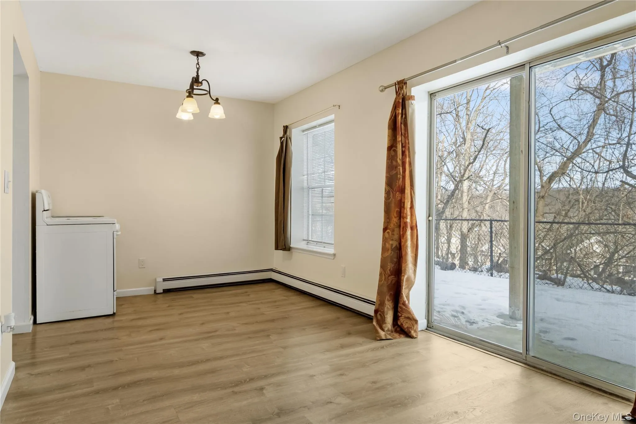 7 Lexington Hill, Monroe, NY, 2 Bedrooms Bedrooms, 7 Rooms Rooms,2 BathroomsBathrooms,Residential Lease,For Rent,Lexington,0,1034322 7 Lexington Hill, Monroe, NY, 2 Bedrooms Bedrooms, 7 Rooms Rooms,2 BathroomsBathrooms,Residential Lease,For Rent,Lexington,0,1034322