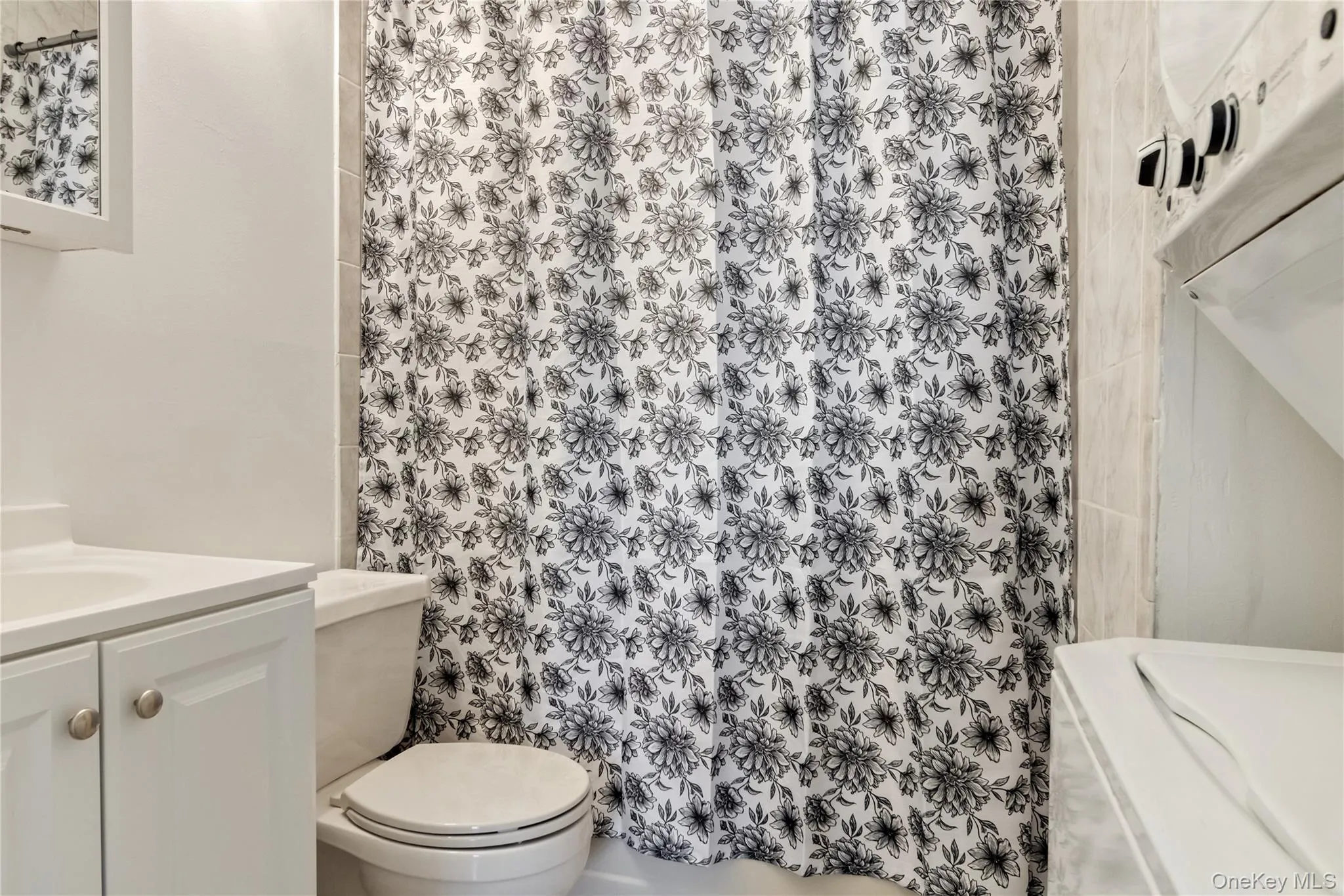 7 Lexington Hill, Monroe, NY, 2 Bedrooms Bedrooms, 7 Rooms Rooms,2 BathroomsBathrooms,Residential Lease,For Rent,Lexington,0,1034322 7 Lexington Hill, Monroe, NY, 2 Bedrooms Bedrooms, 7 Rooms Rooms,2 BathroomsBathrooms,Residential Lease,For Rent,Lexington,0,1034322