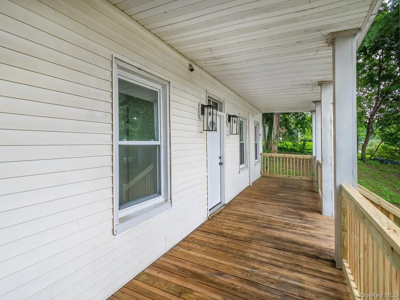 3 Rams Hill Road, Oyster Bay, NY, 1 Bedroom Bedrooms, 4 Rooms Rooms,1 BathroomBathrooms,Residential Lease,For Rent,Rams Hill,0,1034329 3 Rams Hill Road, Oyster Bay, NY, 1 Bedroom Bedrooms, 4 Rooms Rooms,1 BathroomBathrooms,Residential Lease,For Rent,Rams Hill,0,1034329