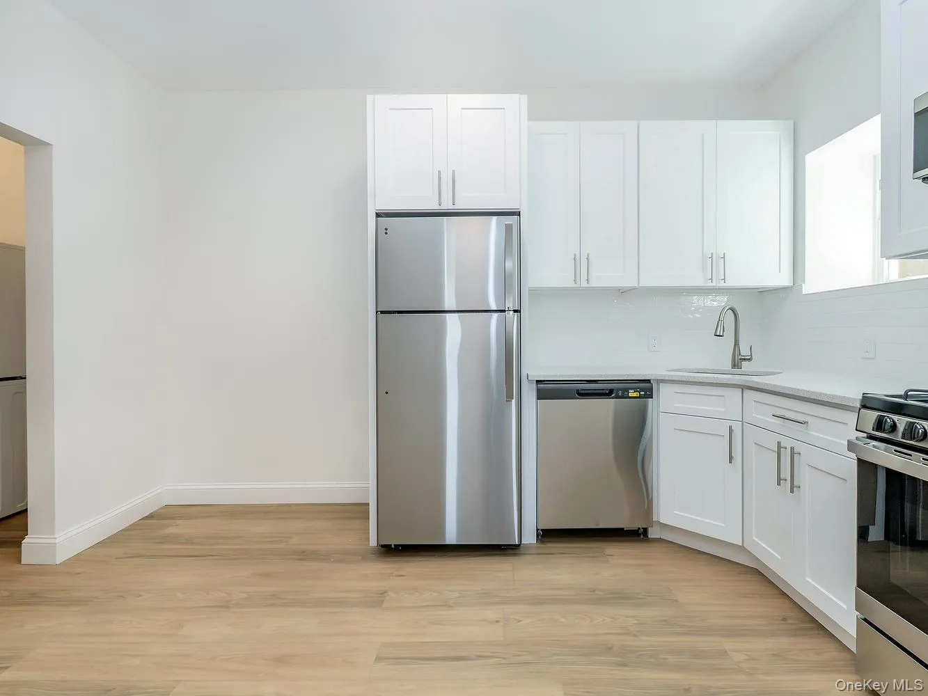 3 Rams Hill Road, Oyster Bay, NY, 1 Bedroom Bedrooms, 4 Rooms Rooms,1 BathroomBathrooms,Residential Lease,For Rent,Rams Hill,0,1034329 3 Rams Hill Road, Oyster Bay, NY, 1 Bedroom Bedrooms, 4 Rooms Rooms,1 BathroomBathrooms,Residential Lease,For Rent,Rams Hill,0,1034329