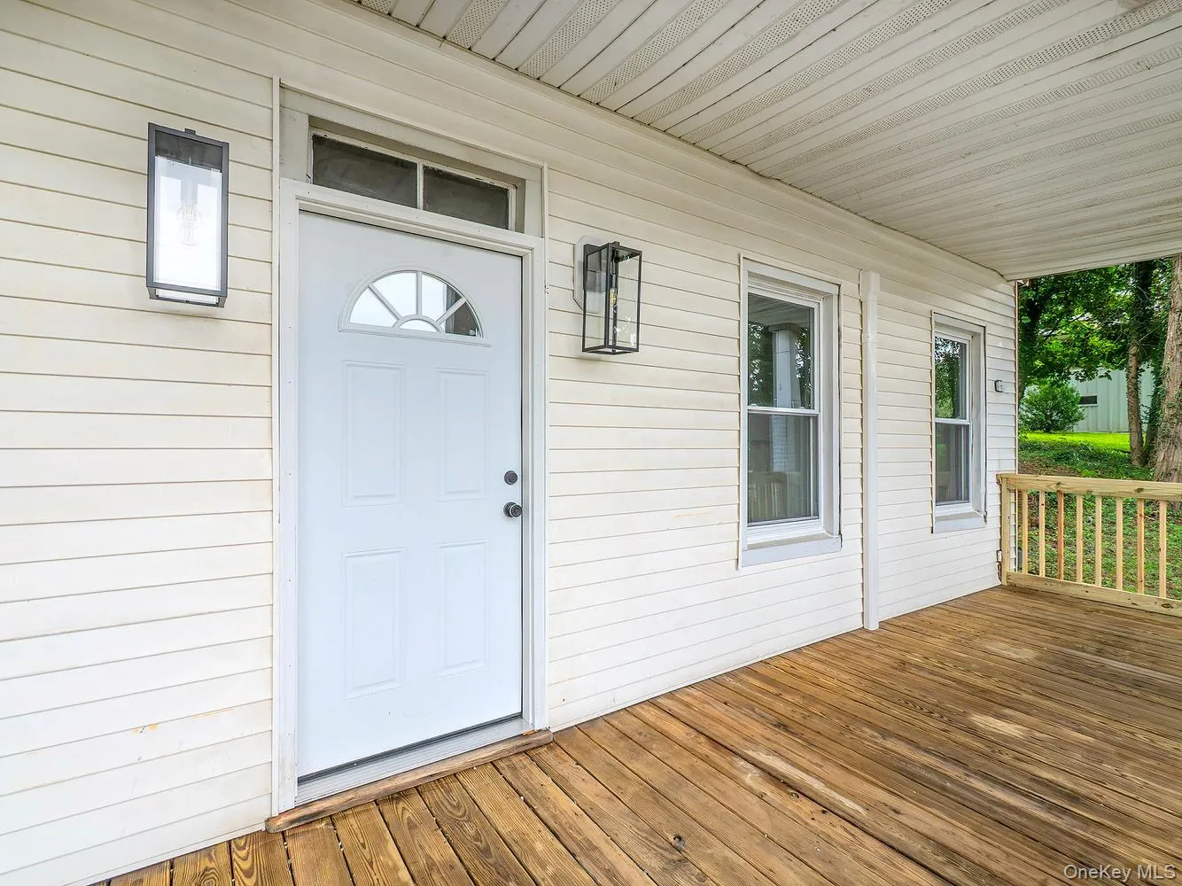 3 Rams Hill Road, Oyster Bay, NY, 1 Bedroom Bedrooms, 4 Rooms Rooms,1 BathroomBathrooms,Residential Lease,For Rent,Rams Hill,0,1034329 3 Rams Hill Road, Oyster Bay, NY, 1 Bedroom Bedrooms, 4 Rooms Rooms,1 BathroomBathrooms,Residential Lease,For Rent,Rams Hill,0,1034329