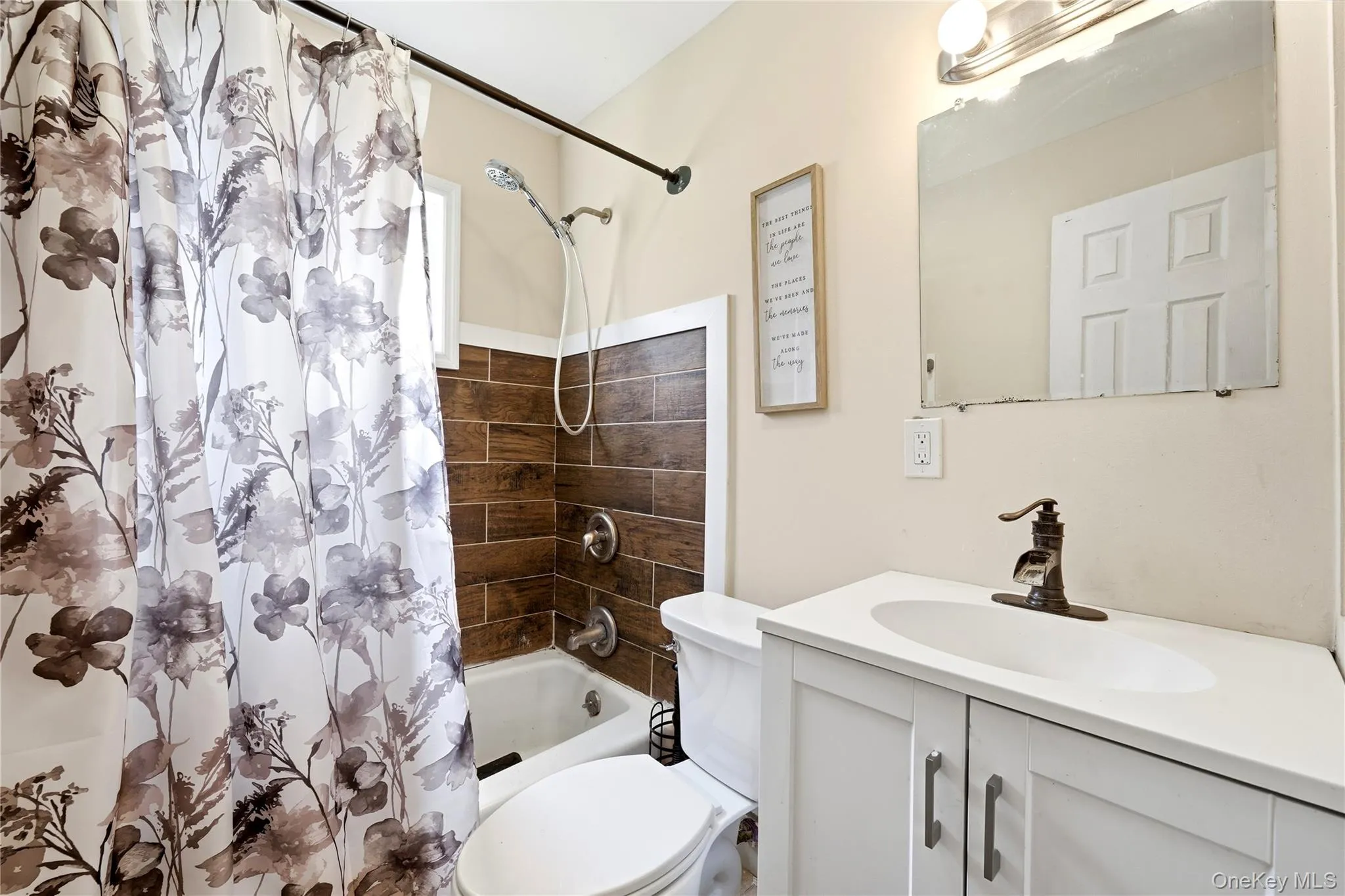 949 Taylor Avenue, Brookhaven, NY, 4 Bedrooms Bedrooms, 6 Rooms Rooms,2 BathroomsBathrooms,Residential,For Rent,Taylor,0,1034333 949 Taylor Avenue, Brookhaven, NY, 4 Bedrooms Bedrooms, 6 Rooms Rooms,2 BathroomsBathrooms,Residential,For Rent,Taylor,0,1034333
