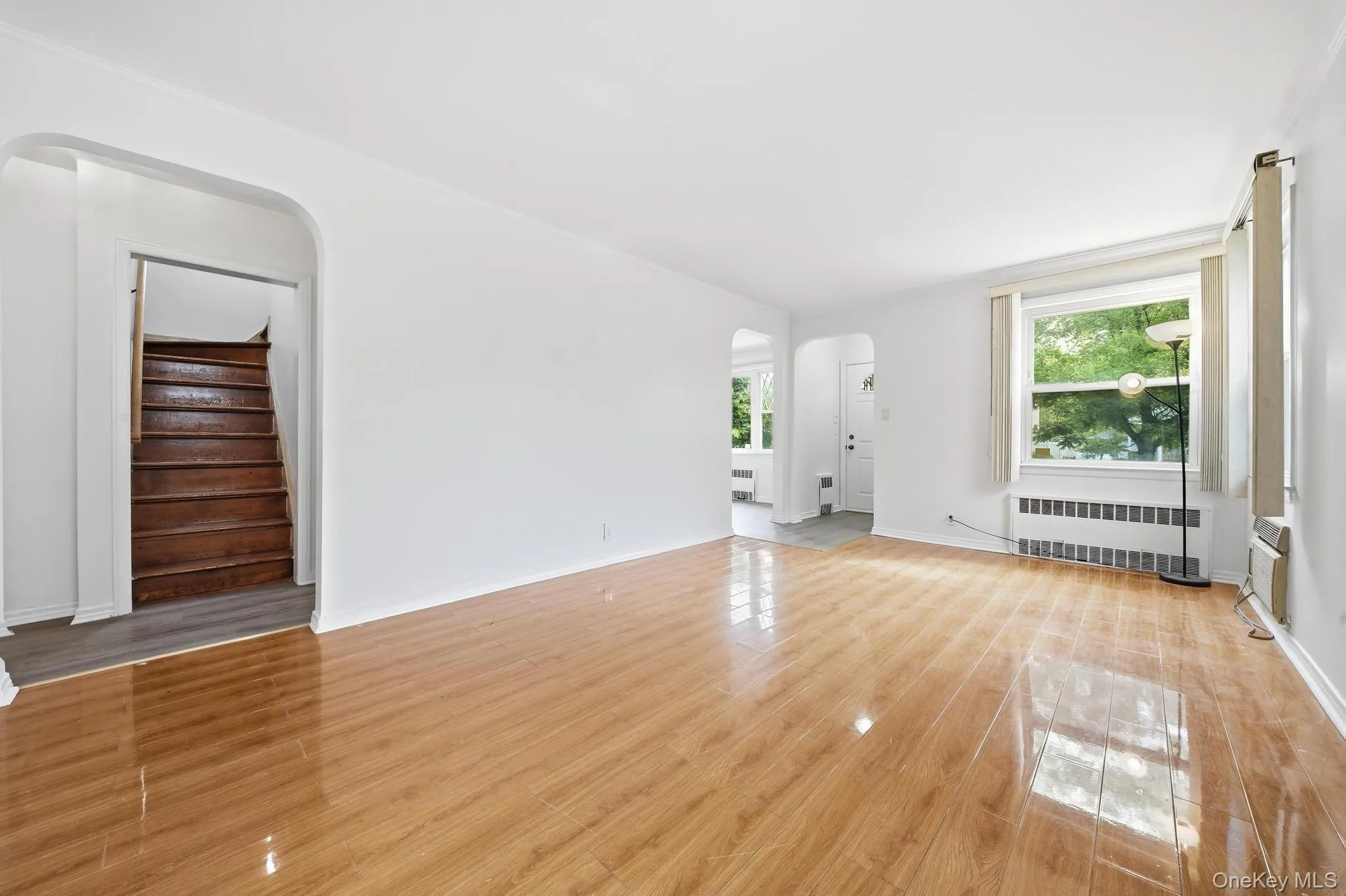 5332 187th Street, New York, NY, 4 Bedrooms Bedrooms, 7 Rooms Rooms,2 BathroomsBathrooms,Residential,For Rent,187th,0,1034337 5332 187th Street, New York, NY, 4 Bedrooms Bedrooms, 7 Rooms Rooms,2 BathroomsBathrooms,Residential,For Rent,187th,0,1034337