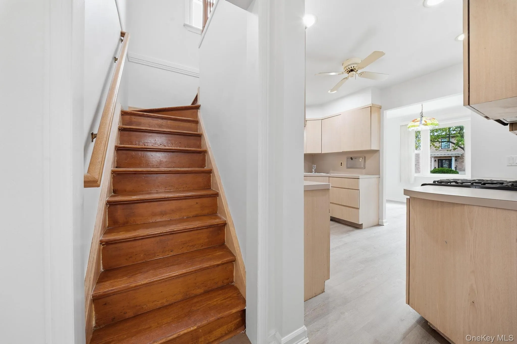 5332 187th Street, New York, NY, 4 Bedrooms Bedrooms, 7 Rooms Rooms,2 BathroomsBathrooms,Residential,For Rent,187th,0,1034337 5332 187th Street, New York, NY, 4 Bedrooms Bedrooms, 7 Rooms Rooms,2 BathroomsBathrooms,Residential,For Rent,187th,0,1034337