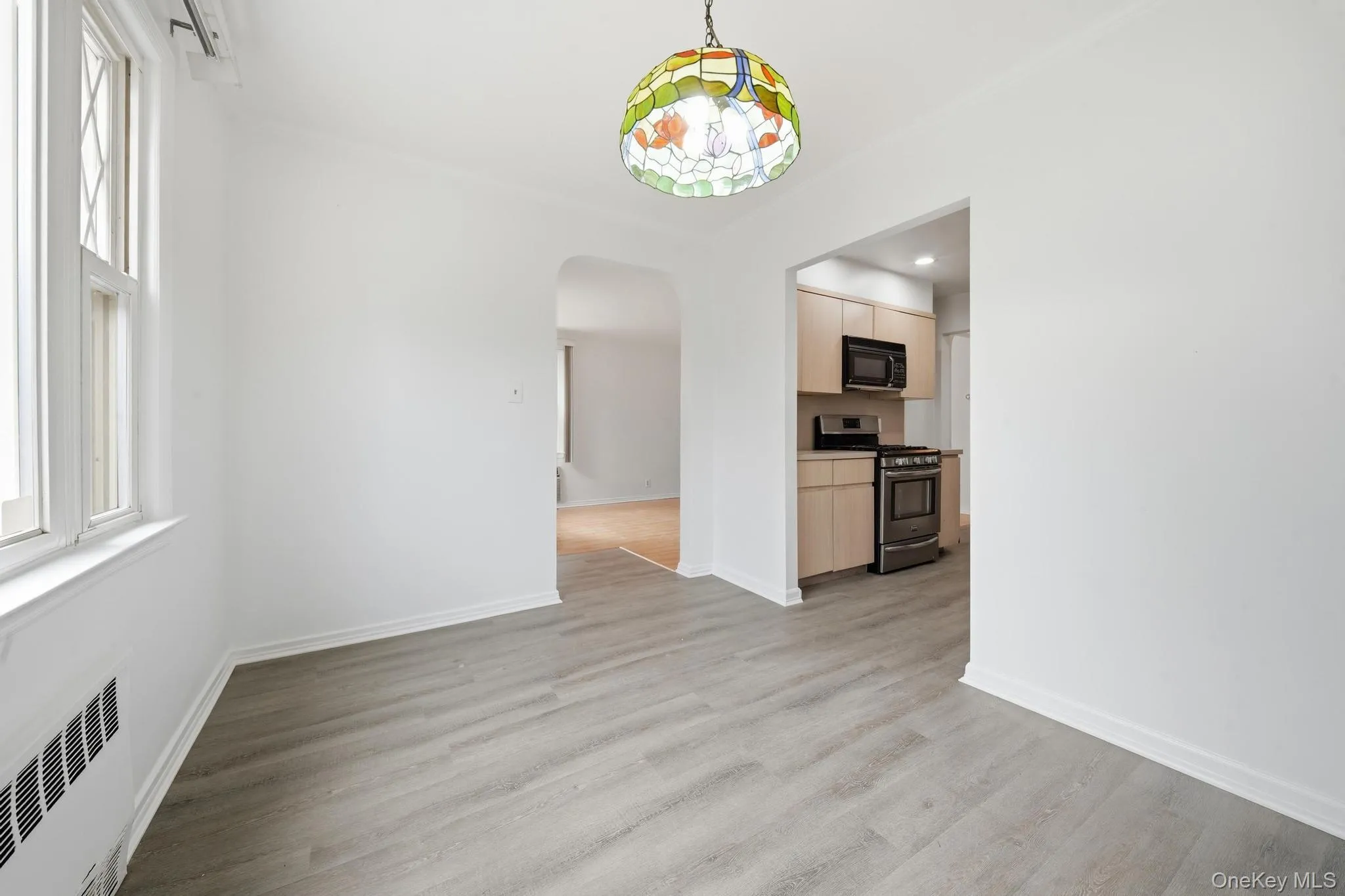 5332 187th Street, New York, NY, 4 Bedrooms Bedrooms, 7 Rooms Rooms,2 BathroomsBathrooms,Residential,For Rent,187th,0,1034337 5332 187th Street, New York, NY, 4 Bedrooms Bedrooms, 7 Rooms Rooms,2 BathroomsBathrooms,Residential,For Rent,187th,0,1034337