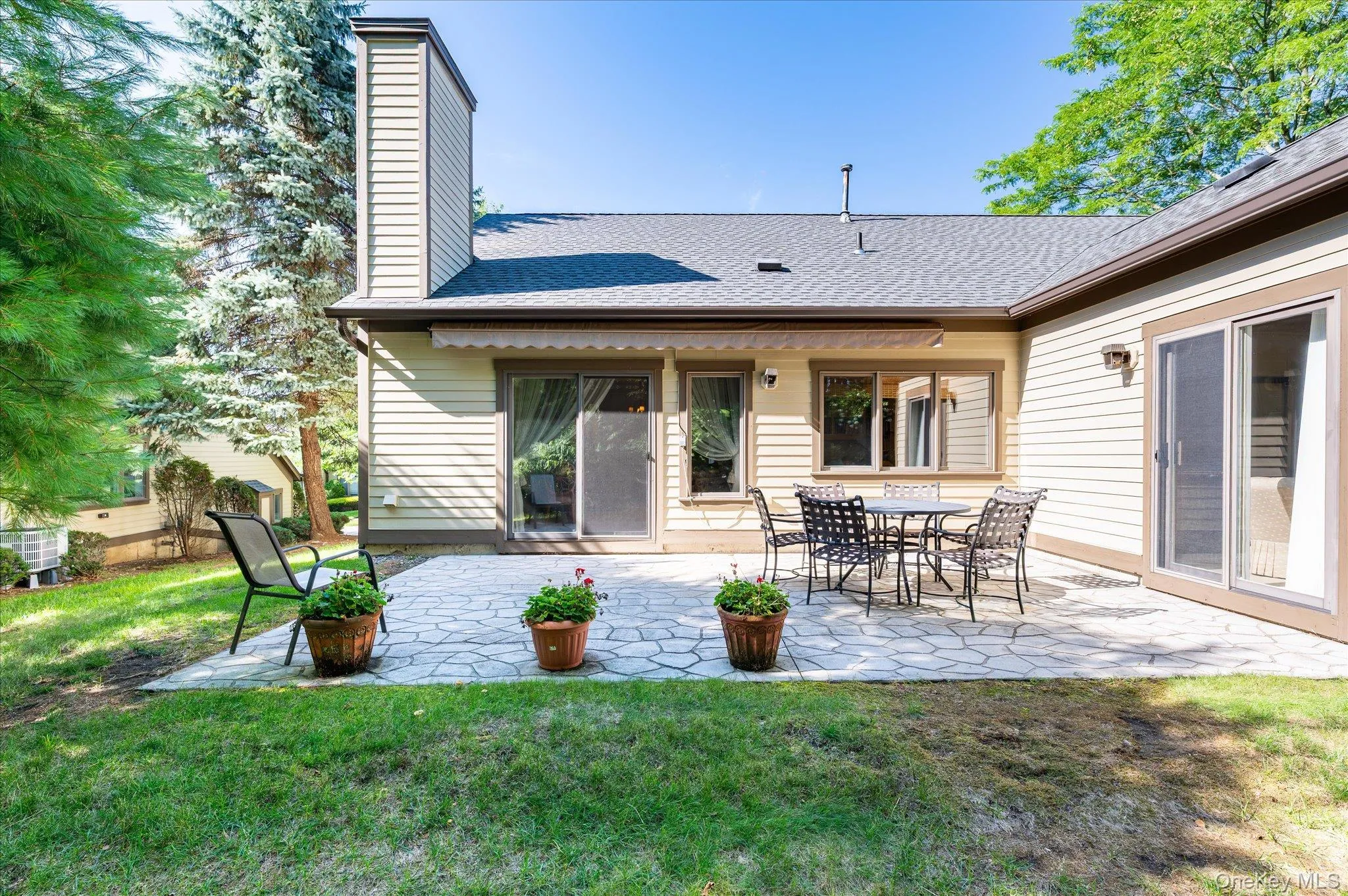 813 Heritage Hills, Somers, NY, 2 Bedrooms Bedrooms, 5 Rooms Rooms,2 BathroomsBathrooms,Residential,For Rent,Heritage,0,1034338 813 Heritage Hills, Somers, NY, 2 Bedrooms Bedrooms, 5 Rooms Rooms,2 BathroomsBathrooms,Residential,For Rent,Heritage,0,1034338