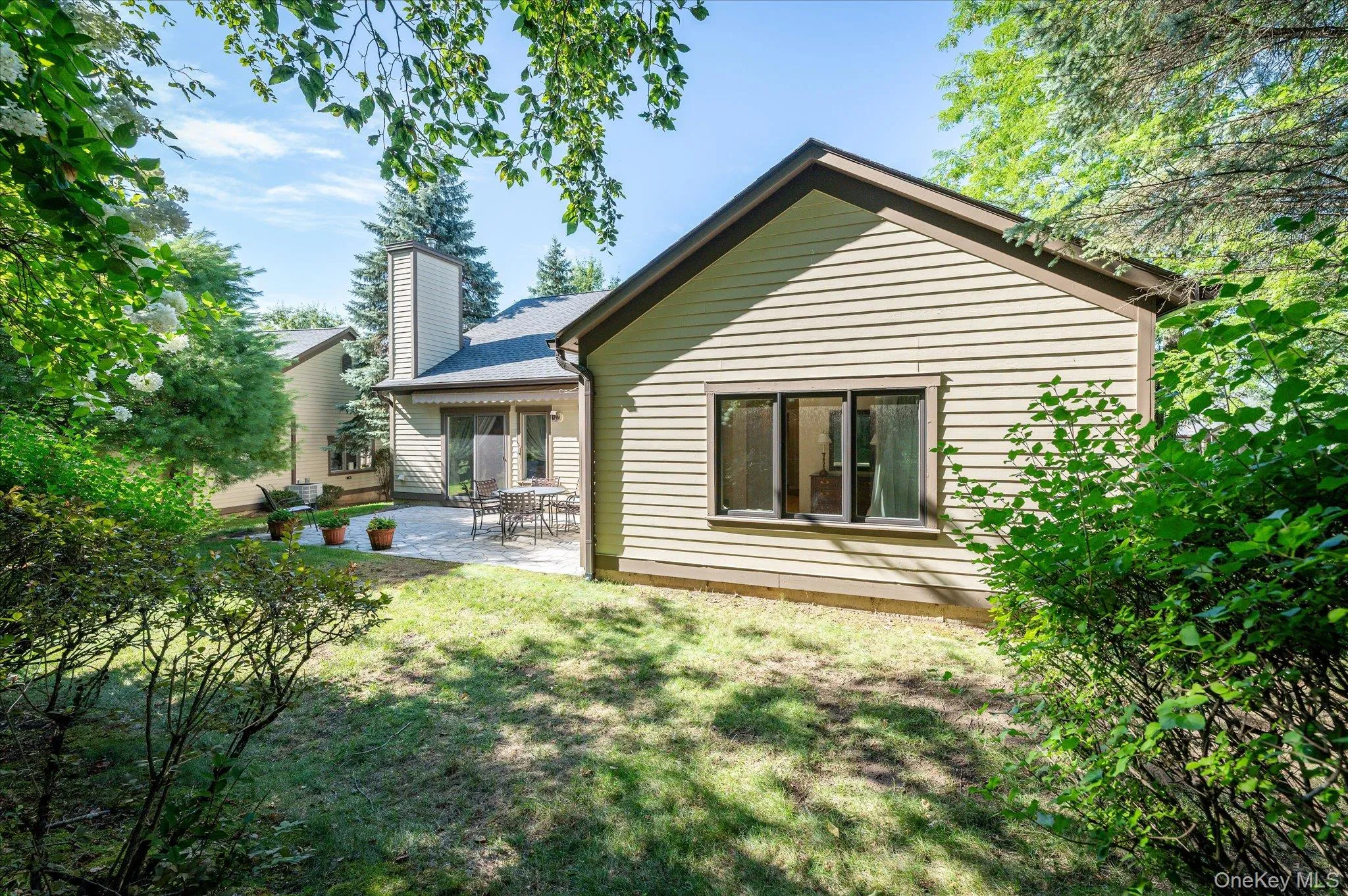 813 Heritage Hills, Somers, NY, 2 Bedrooms Bedrooms, 5 Rooms Rooms,2 BathroomsBathrooms,Residential,For Rent,Heritage,0,1034338 813 Heritage Hills, Somers, NY, 2 Bedrooms Bedrooms, 5 Rooms Rooms,2 BathroomsBathrooms,Residential,For Rent,Heritage,0,1034338