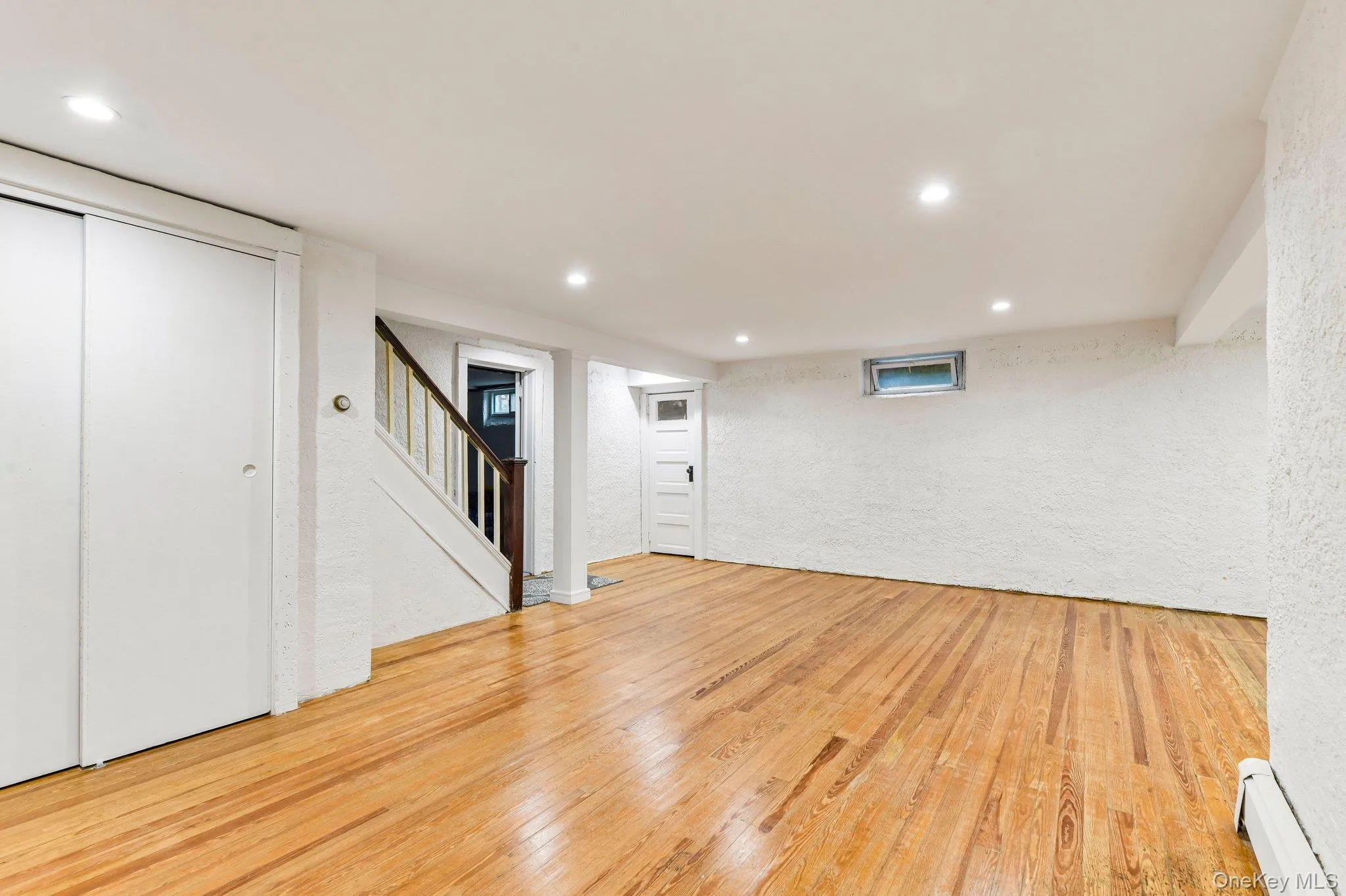 110 William Street, North Hempstead, NY, 4 Bedrooms Bedrooms, 8 Rooms Rooms,2 BathroomsBathrooms,Residential,For Rent,William,0,1034339 110 William Street, North Hempstead, NY, 4 Bedrooms Bedrooms, 8 Rooms Rooms,2 BathroomsBathrooms,Residential,For Rent,William,0,1034339