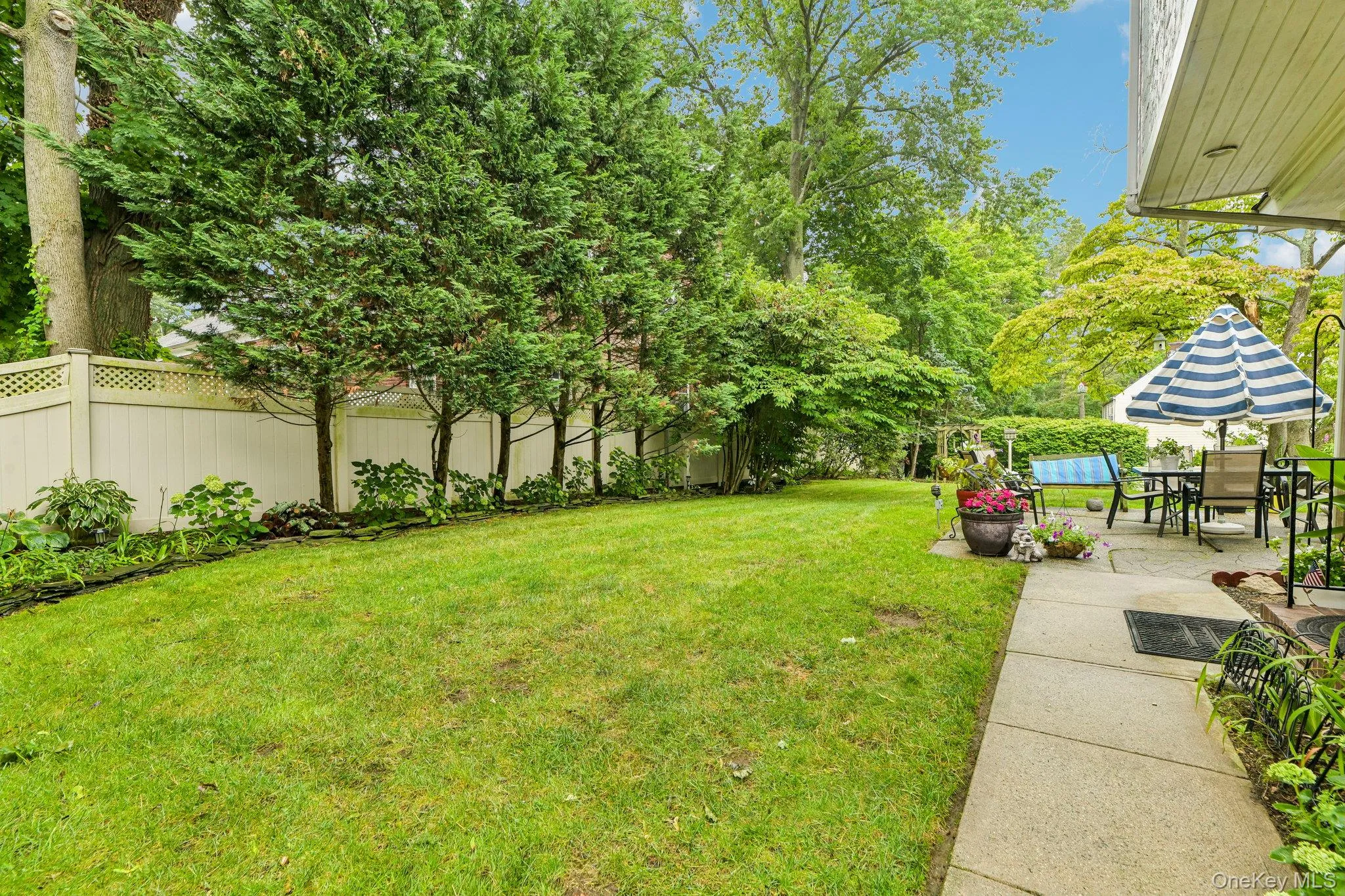 110 William Street, North Hempstead, NY, 4 Bedrooms Bedrooms, 8 Rooms Rooms,2 BathroomsBathrooms,Residential,For Rent,William,0,1034339 110 William Street, North Hempstead, NY, 4 Bedrooms Bedrooms, 8 Rooms Rooms,2 BathroomsBathrooms,Residential,For Rent,William,0,1034339