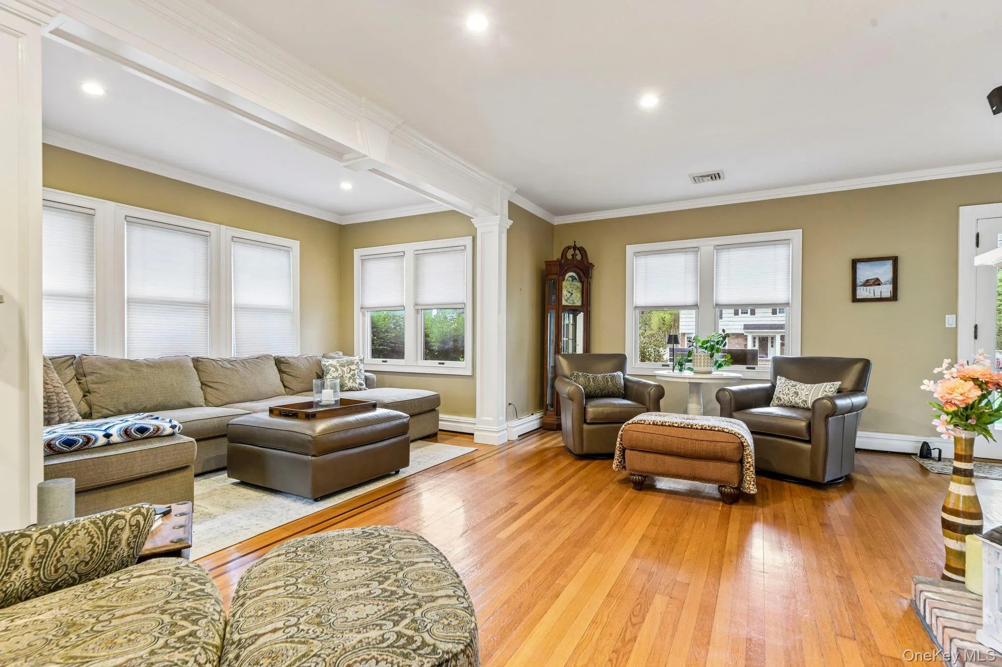 110 William Street, North Hempstead, NY, 4 Bedrooms Bedrooms, 8 Rooms Rooms,2 BathroomsBathrooms,Residential,For Rent,William,0,1034339 110 William Street, North Hempstead, NY, 4 Bedrooms Bedrooms, 8 Rooms Rooms,2 BathroomsBathrooms,Residential,For Rent,William,0,1034339