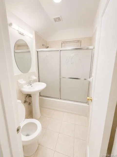 12031 219th Street, New York, NY, 4 Bedrooms Bedrooms, 5 Rooms Rooms,3 BathroomsBathrooms,Residential,For Rent,219th,0,1034340 12031 219th Street, New York, NY, 4 Bedrooms Bedrooms, 5 Rooms Rooms,3 BathroomsBathrooms,Residential,For Rent,219th,0,1034340