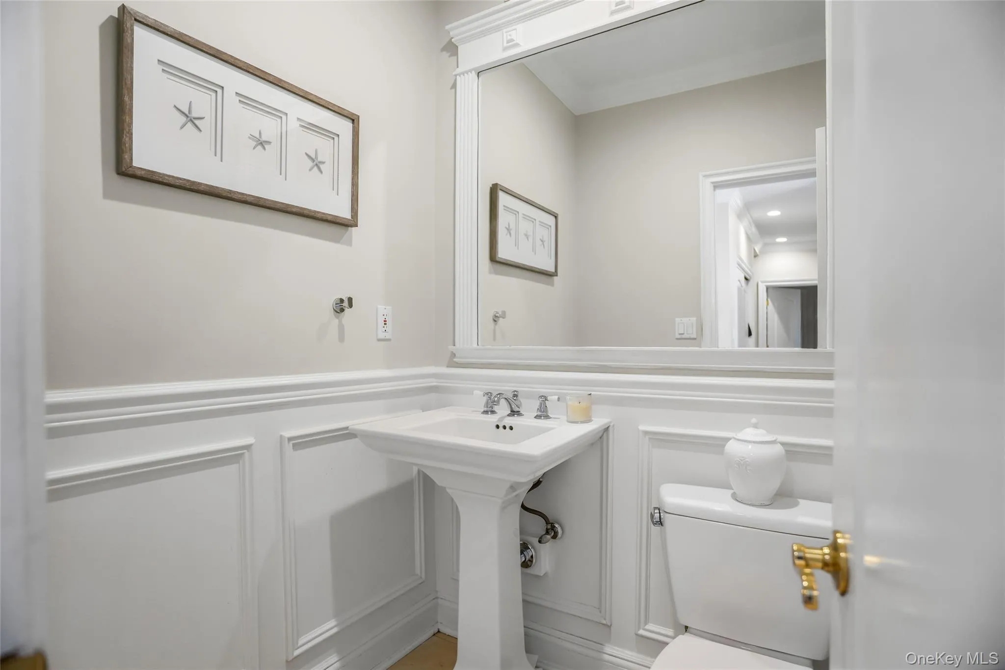 589 Caledonia Road, Huntington, NY, 5 Bedrooms Bedrooms, 10 Rooms Rooms,4 BathroomsBathrooms,Residential,For Rent,Caledonia,0,1034343 589 Caledonia Road, Huntington, NY, 5 Bedrooms Bedrooms, 10 Rooms Rooms,4 BathroomsBathrooms,Residential,For Rent,Caledonia,0,1034343
