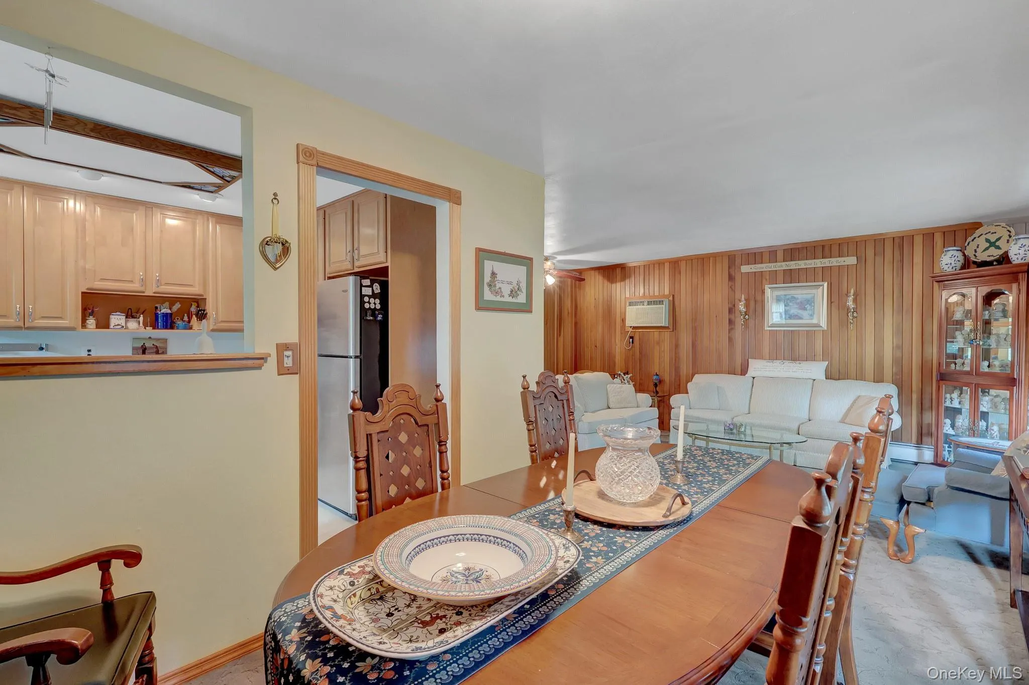 41 Main Avenue, Brookhaven, NY, 3 Bedrooms Bedrooms, 6 Rooms Rooms,2 BathroomsBathrooms,Residential,For Rent,Main,0,1034345 41 Main Avenue, Brookhaven, NY, 3 Bedrooms Bedrooms, 6 Rooms Rooms,2 BathroomsBathrooms,Residential,For Rent,Main,0,1034345