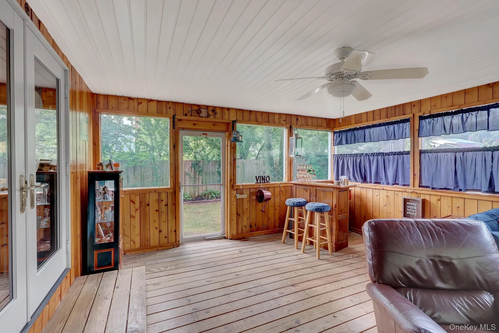41 Main Avenue, Brookhaven, NY, 3 Bedrooms Bedrooms, 6 Rooms Rooms,2 BathroomsBathrooms,Residential,For Rent,Main,0,1034345 41 Main Avenue, Brookhaven, NY, 3 Bedrooms Bedrooms, 6 Rooms Rooms,2 BathroomsBathrooms,Residential,For Rent,Main,0,1034345