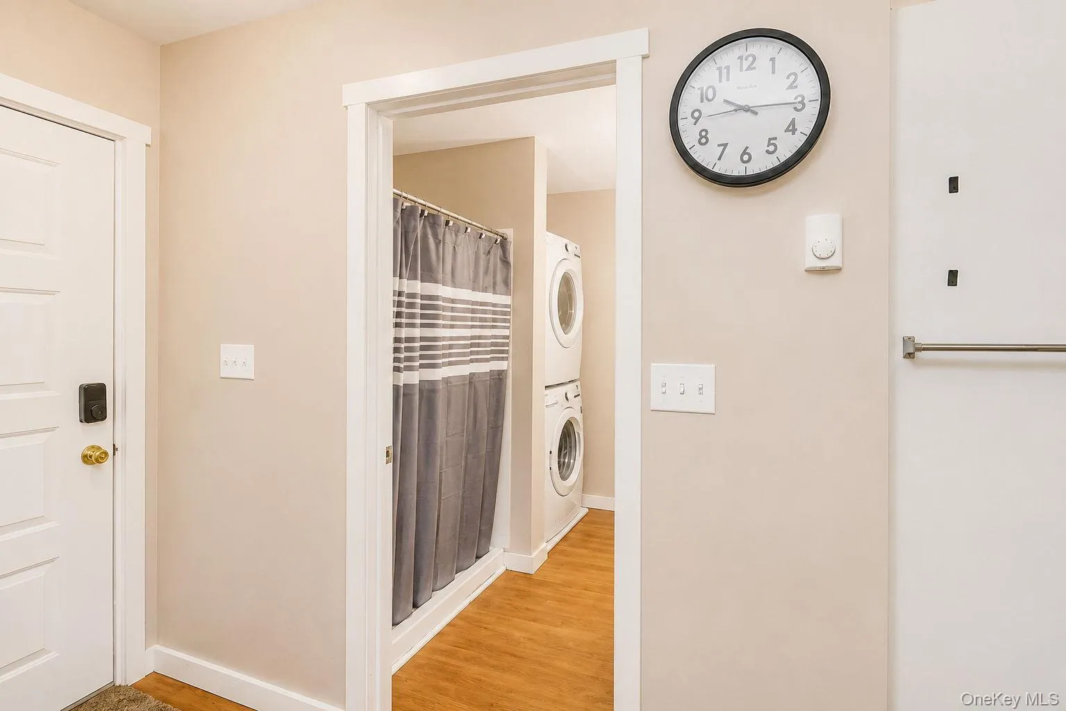69 Glazer Drive, Wallkill, NY, 1 Bedroom Bedrooms, 5 Rooms Rooms,1 BathroomBathrooms,Residential,For Rent,Glazer,0,1034346 69 Glazer Drive, Wallkill, NY, 1 Bedroom Bedrooms, 5 Rooms Rooms,1 BathroomBathrooms,Residential,For Rent,Glazer,0,1034346