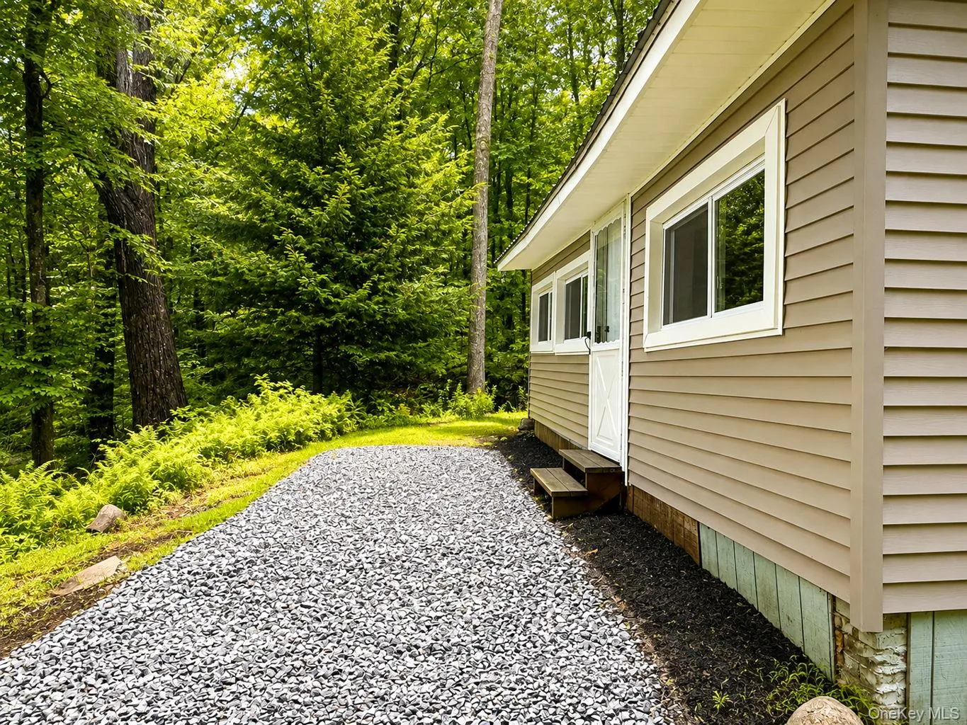69 Glazer Drive, Wallkill, NY, 1 Bedroom Bedrooms, 5 Rooms Rooms,1 BathroomBathrooms,Residential,For Rent,Glazer,0,1034346 69 Glazer Drive, Wallkill, NY, 1 Bedroom Bedrooms, 5 Rooms Rooms,1 BathroomBathrooms,Residential,For Rent,Glazer,0,1034346