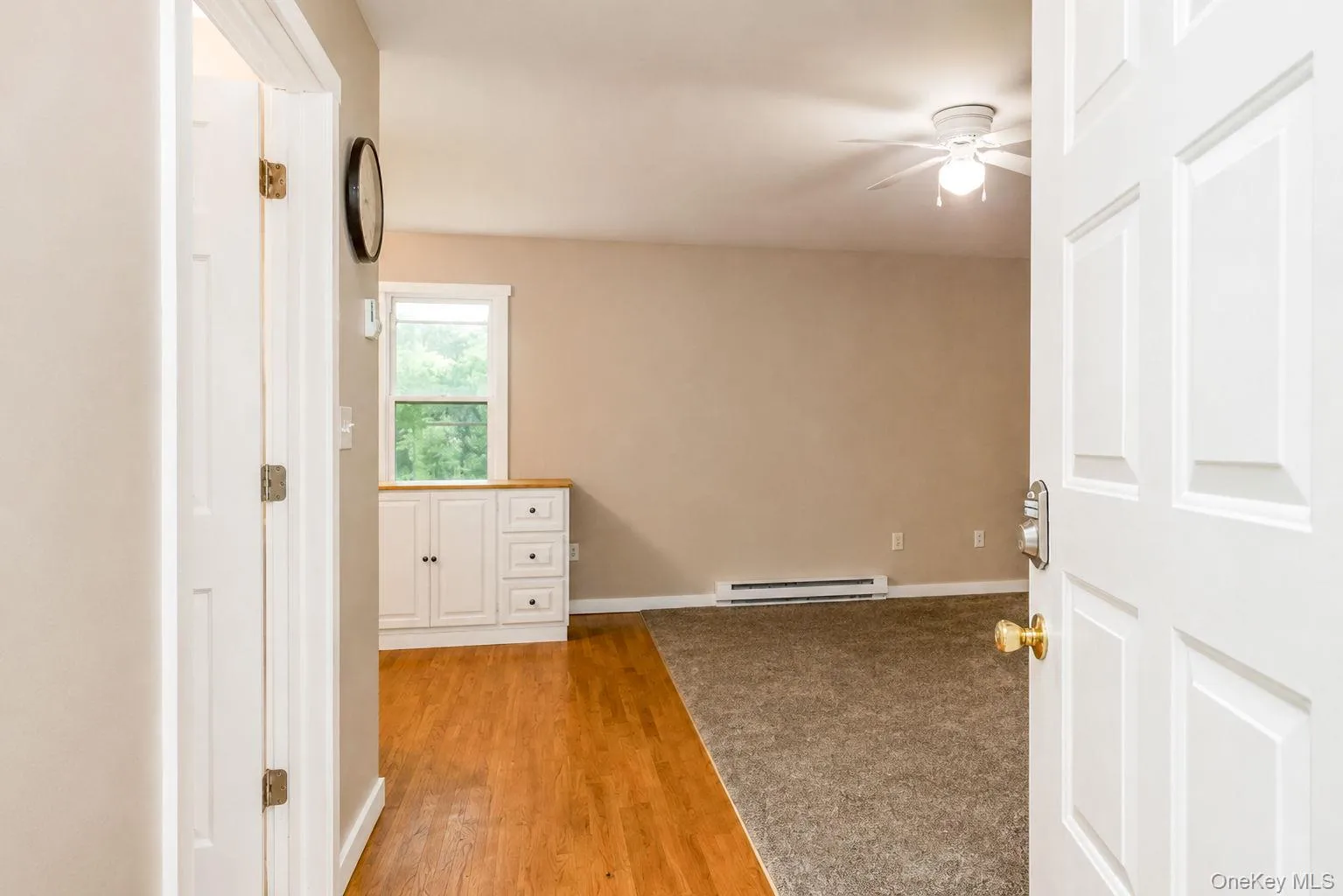 69 Glazer Drive, Wallkill, NY, 1 Bedroom Bedrooms, 5 Rooms Rooms,1 BathroomBathrooms,Residential,For Rent,Glazer,0,1034346 69 Glazer Drive, Wallkill, NY, 1 Bedroom Bedrooms, 5 Rooms Rooms,1 BathroomBathrooms,Residential,For Rent,Glazer,0,1034346
