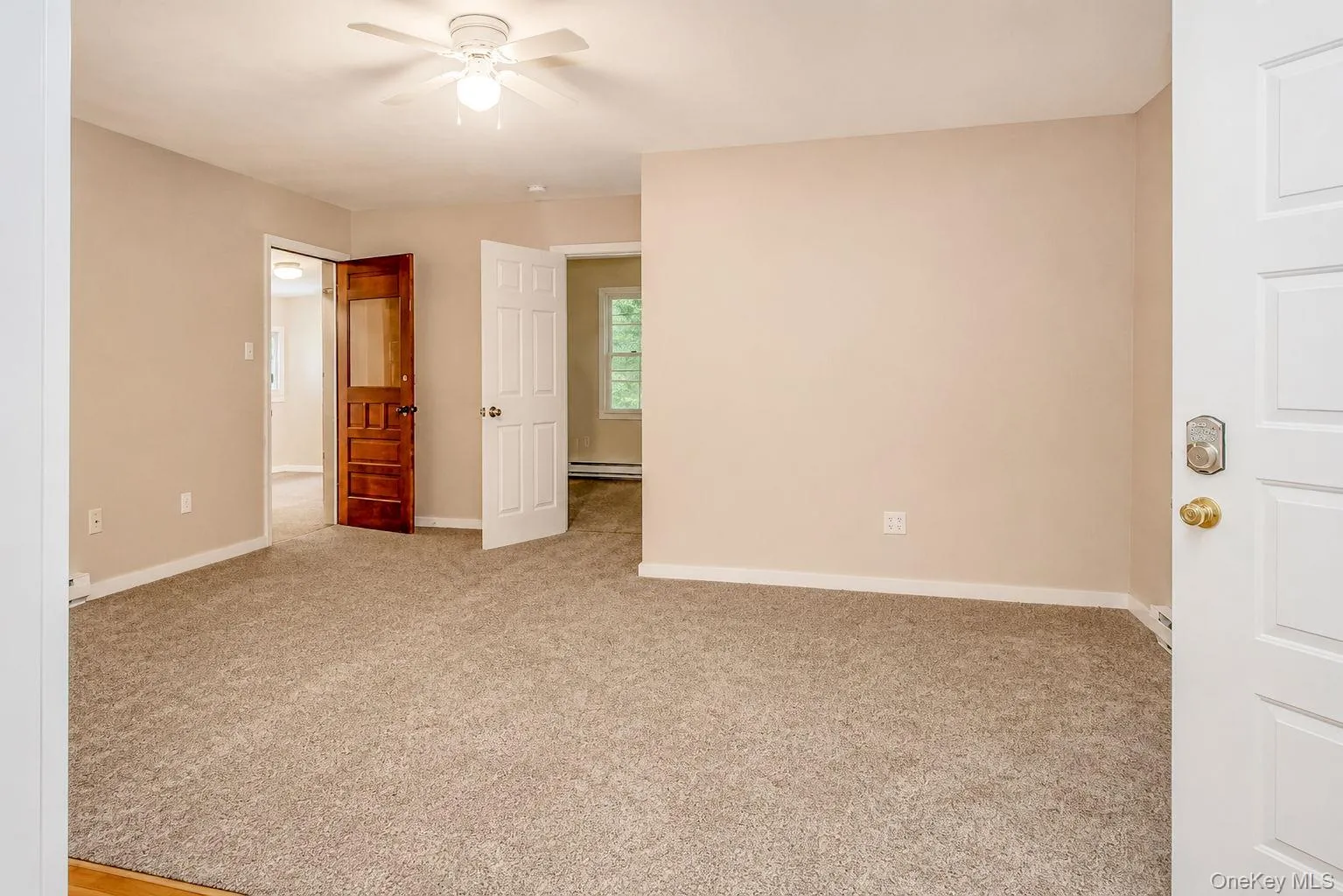 69 Glazer Drive, Wallkill, NY, 1 Bedroom Bedrooms, 5 Rooms Rooms,1 BathroomBathrooms,Residential,For Rent,Glazer,0,1034346 69 Glazer Drive, Wallkill, NY, 1 Bedroom Bedrooms, 5 Rooms Rooms,1 BathroomBathrooms,Residential,For Rent,Glazer,0,1034346