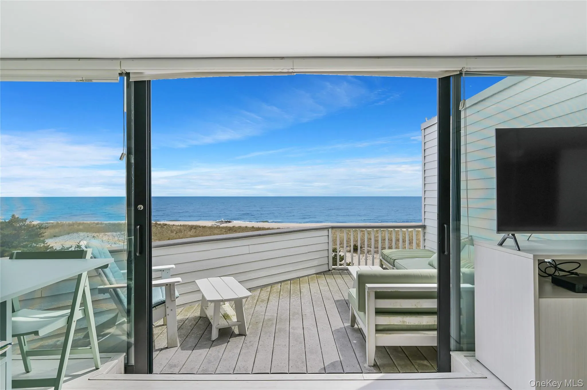 265 Dune Road, Southampton, NY, 2 Bedrooms Bedrooms, 3 Rooms Rooms,2 BathroomsBathrooms,Residential Lease,For Rent,Dune,0,1034349 265 Dune Road, Southampton, NY, 2 Bedrooms Bedrooms, 3 Rooms Rooms,2 BathroomsBathrooms,Residential Lease,For Rent,Dune,0,1034349