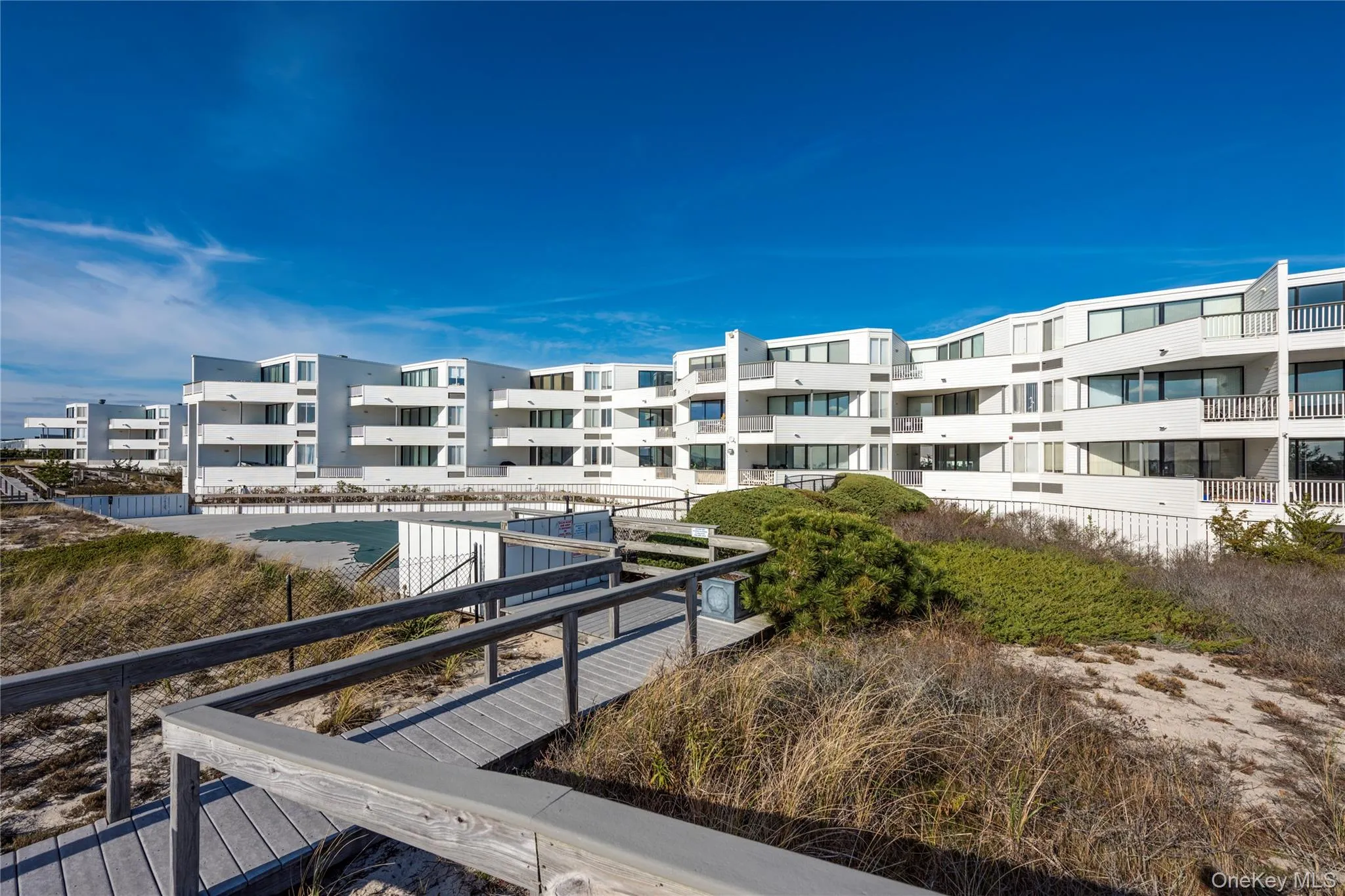 265 Dune Road, Southampton, NY, 2 Bedrooms Bedrooms, 3 Rooms Rooms,2 BathroomsBathrooms,Residential Lease,For Rent,Dune,0,1034349 265 Dune Road, Southampton, NY, 2 Bedrooms Bedrooms, 3 Rooms Rooms,2 BathroomsBathrooms,Residential Lease,For Rent,Dune,0,1034349