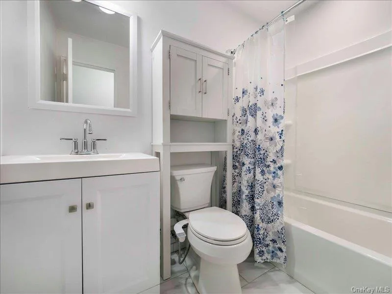 494 Sierra Vista Lane, Clarkstown, NY, 1 Bedroom Bedrooms, 4 Rooms Rooms,1 BathroomBathrooms,Residential,For Rent,Sierra Vista,0,1034352 494 Sierra Vista Lane, Clarkstown, NY, 1 Bedroom Bedrooms, 4 Rooms Rooms,1 BathroomBathrooms,Residential,For Rent,Sierra Vista,0,1034352
