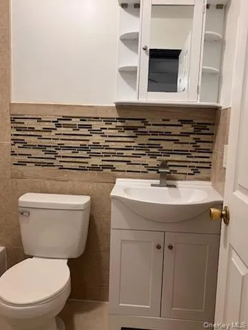 119-18 178th Place, New York, NY, 3 Bedrooms Bedrooms, 5 Rooms Rooms,2 BathroomsBathrooms,Residential Lease,For Rent,178th,0,1034354 119-18 178th Place, New York, NY, 3 Bedrooms Bedrooms, 5 Rooms Rooms,2 BathroomsBathrooms,Residential Lease,For Rent,178th,0,1034354