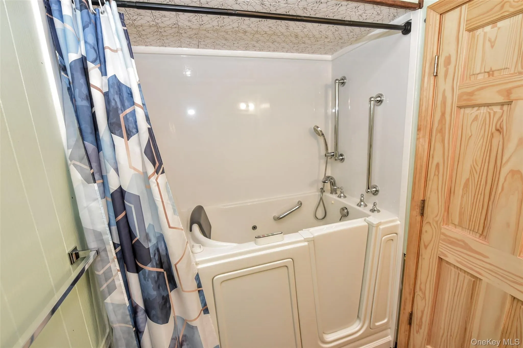 180 Old Dutch Hollow Road, Monroe, NY, 3 Bedrooms Bedrooms, 7 Rooms Rooms,2 BathroomsBathrooms,Residential,For Rent,Old Dutch Hollow,0,1034355 180 Old Dutch Hollow Road, Monroe, NY, 3 Bedrooms Bedrooms, 7 Rooms Rooms,2 BathroomsBathrooms,Residential,For Rent,Old Dutch Hollow,0,1034355