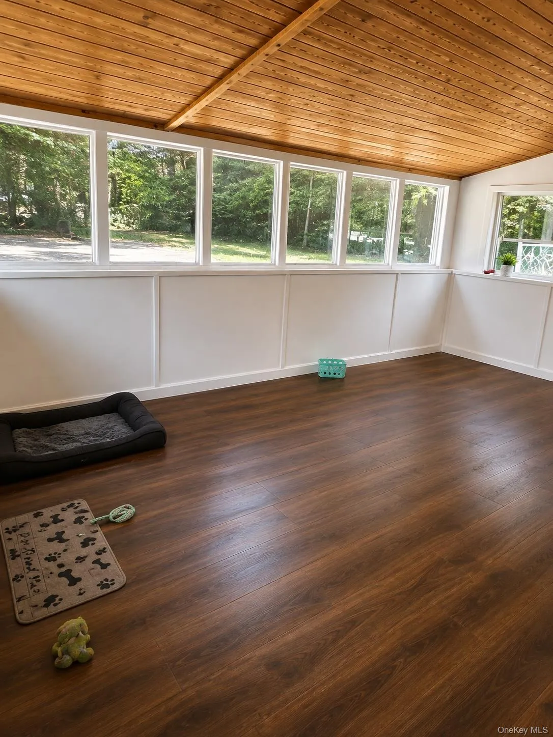 3 season room - ai enhanced 3 season room - ai enhanced