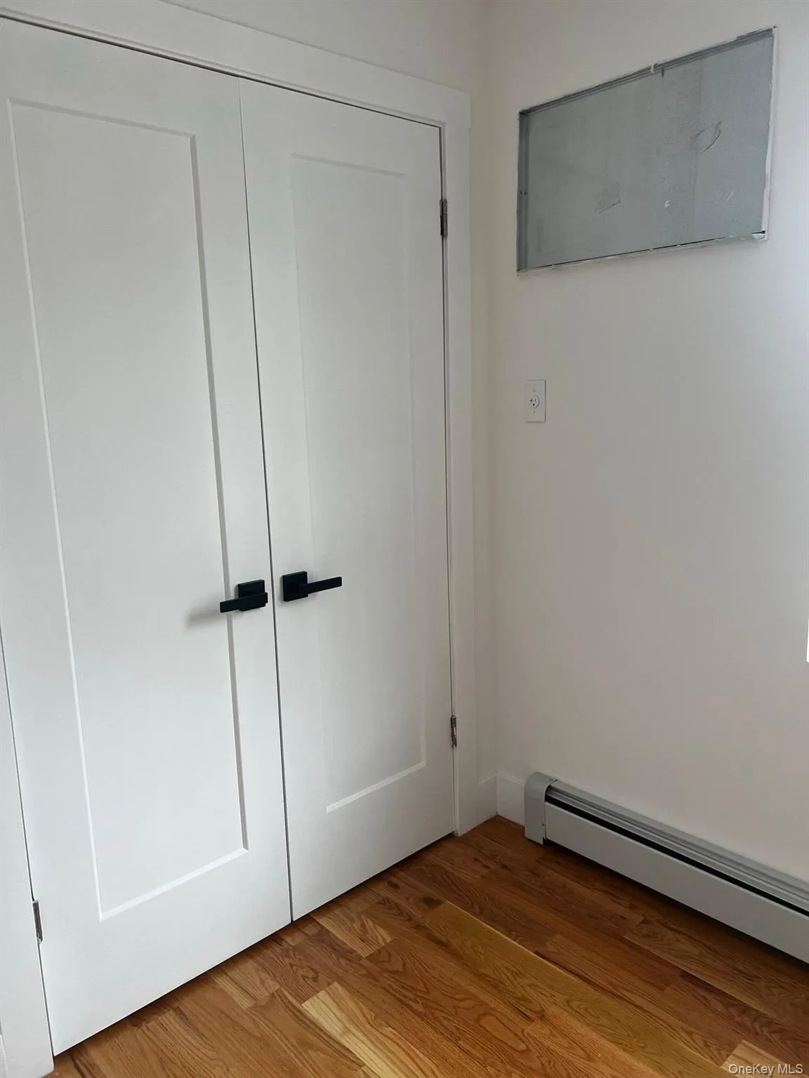 628 Beach Street, New York, NY, 3 Bedrooms Bedrooms, 5 Rooms Rooms,2 BathroomsBathrooms,Residential Lease,For Rent,Beach,0,1034357 628 Beach Street, New York, NY, 3 Bedrooms Bedrooms, 5 Rooms Rooms,2 BathroomsBathrooms,Residential Lease,For Rent,Beach,0,1034357