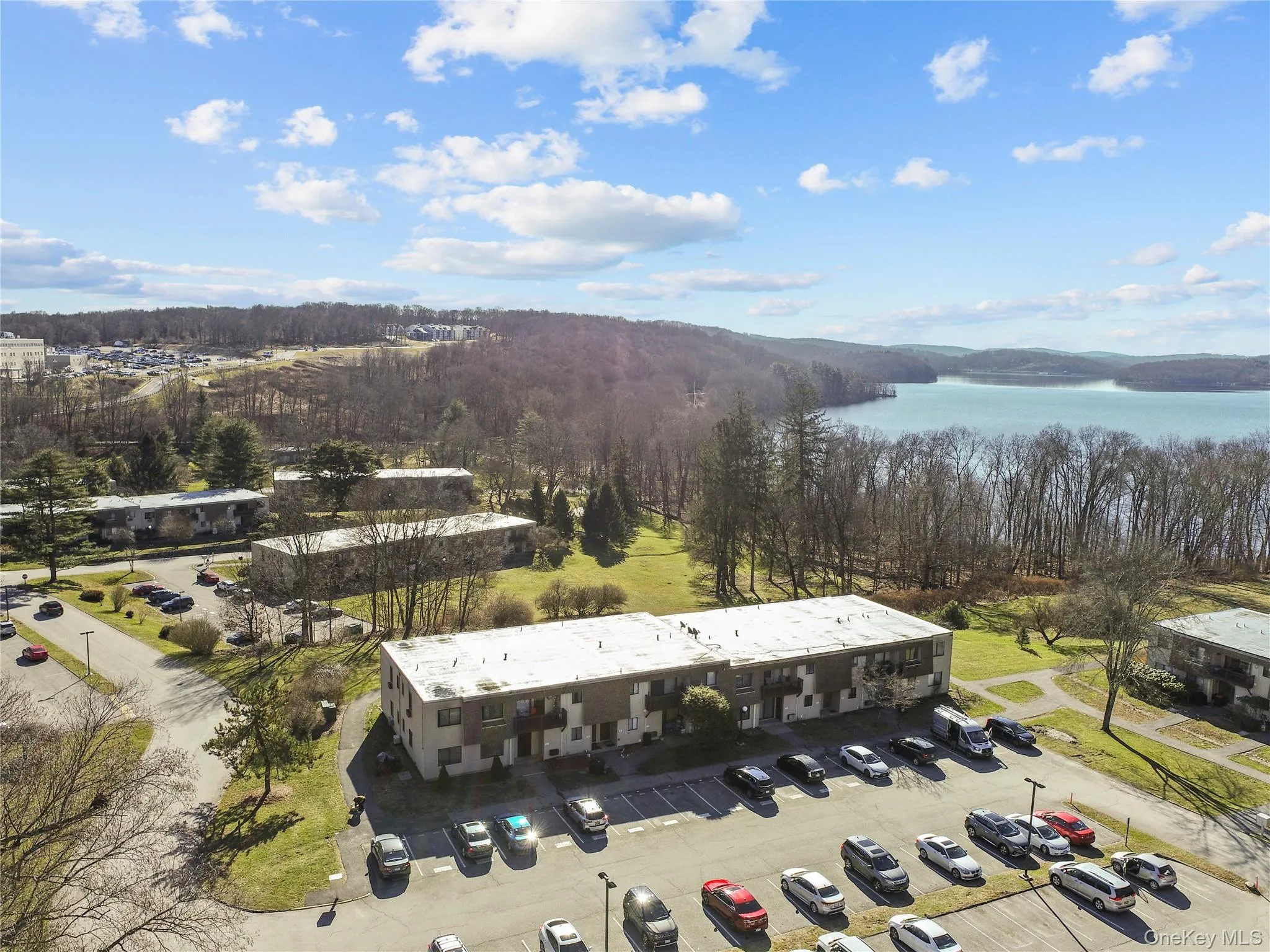316 Vista On The Lake, Carmel, NY, 2 Bedrooms Bedrooms, 4 Rooms Rooms,1 BathroomBathrooms,Residential Lease,For Rent,Vista On The,0,1034360 316 Vista On The Lake, Carmel, NY, 2 Bedrooms Bedrooms, 4 Rooms Rooms,1 BathroomBathrooms,Residential Lease,For Rent,Vista On The,0,1034360