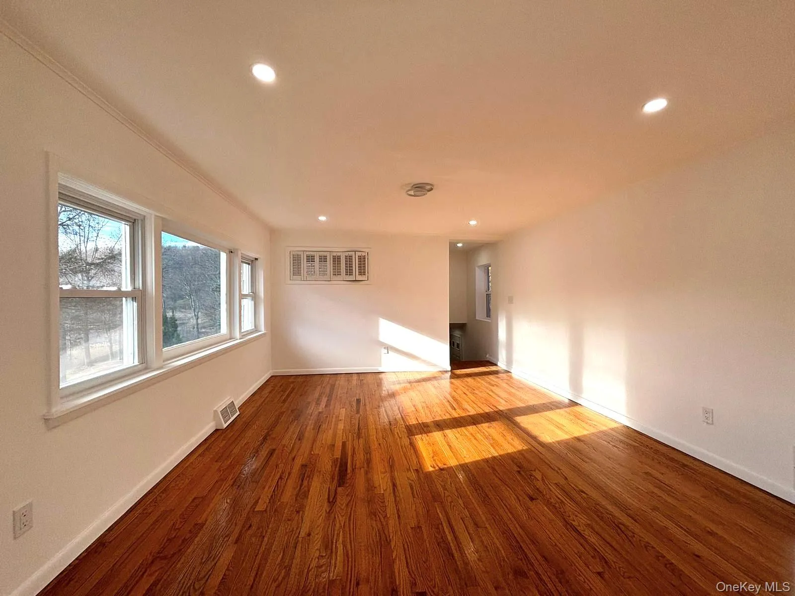 25 Lakeshore Drive, Kent, NY, 2 Bedrooms Bedrooms, 4 Rooms Rooms,1 BathroomBathrooms,Residential Lease,For Rent,Lakeshore,0,1034368 25 Lakeshore Drive, Kent, NY, 2 Bedrooms Bedrooms, 4 Rooms Rooms,1 BathroomBathrooms,Residential Lease,For Rent,Lakeshore,0,1034368