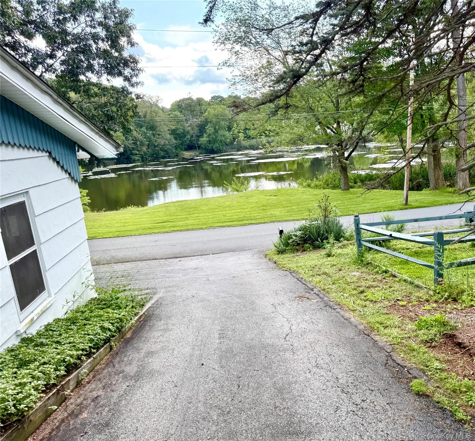 25 Lakeshore Drive, Kent, NY, 2 Bedrooms Bedrooms, 4 Rooms Rooms,1 BathroomBathrooms,Residential Lease,For Rent,Lakeshore,0,1034368 25 Lakeshore Drive, Kent, NY, 2 Bedrooms Bedrooms, 4 Rooms Rooms,1 BathroomBathrooms,Residential Lease,For Rent,Lakeshore,0,1034368