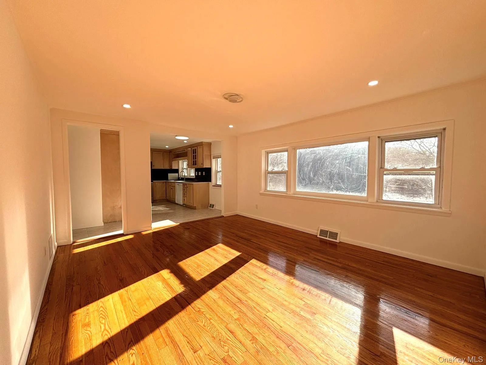 25 Lakeshore Drive, Kent, NY, 2 Bedrooms Bedrooms, 4 Rooms Rooms,1 BathroomBathrooms,Residential Lease,For Rent,Lakeshore,0,1034368 25 Lakeshore Drive, Kent, NY, 2 Bedrooms Bedrooms, 4 Rooms Rooms,1 BathroomBathrooms,Residential Lease,For Rent,Lakeshore,0,1034368