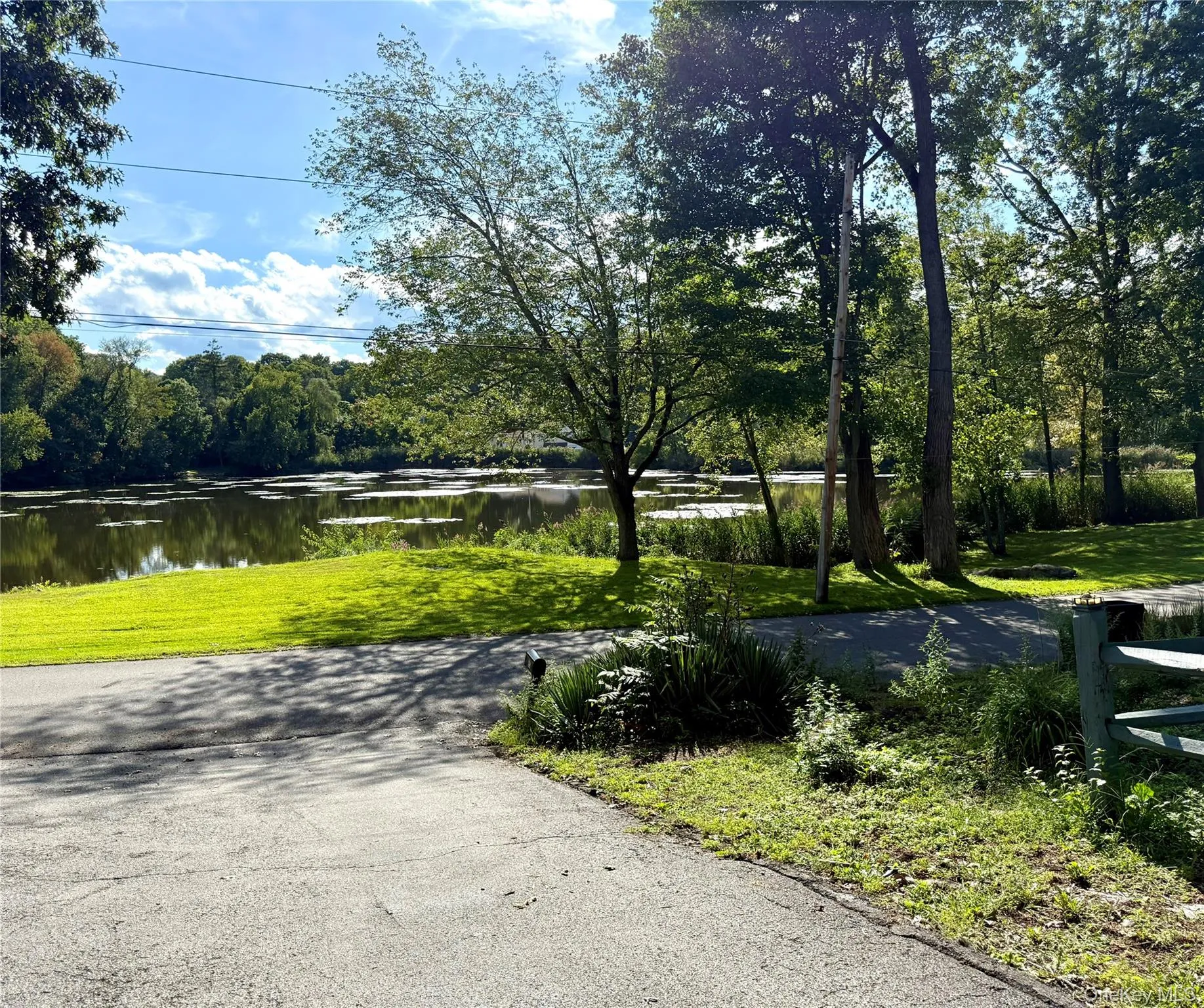 25 Lakeshore Drive, Kent, NY, 2 Bedrooms Bedrooms, 4 Rooms Rooms,1 BathroomBathrooms,Residential Lease,For Rent,Lakeshore,0,1034368 25 Lakeshore Drive, Kent, NY, 2 Bedrooms Bedrooms, 4 Rooms Rooms,1 BathroomBathrooms,Residential Lease,For Rent,Lakeshore,0,1034368