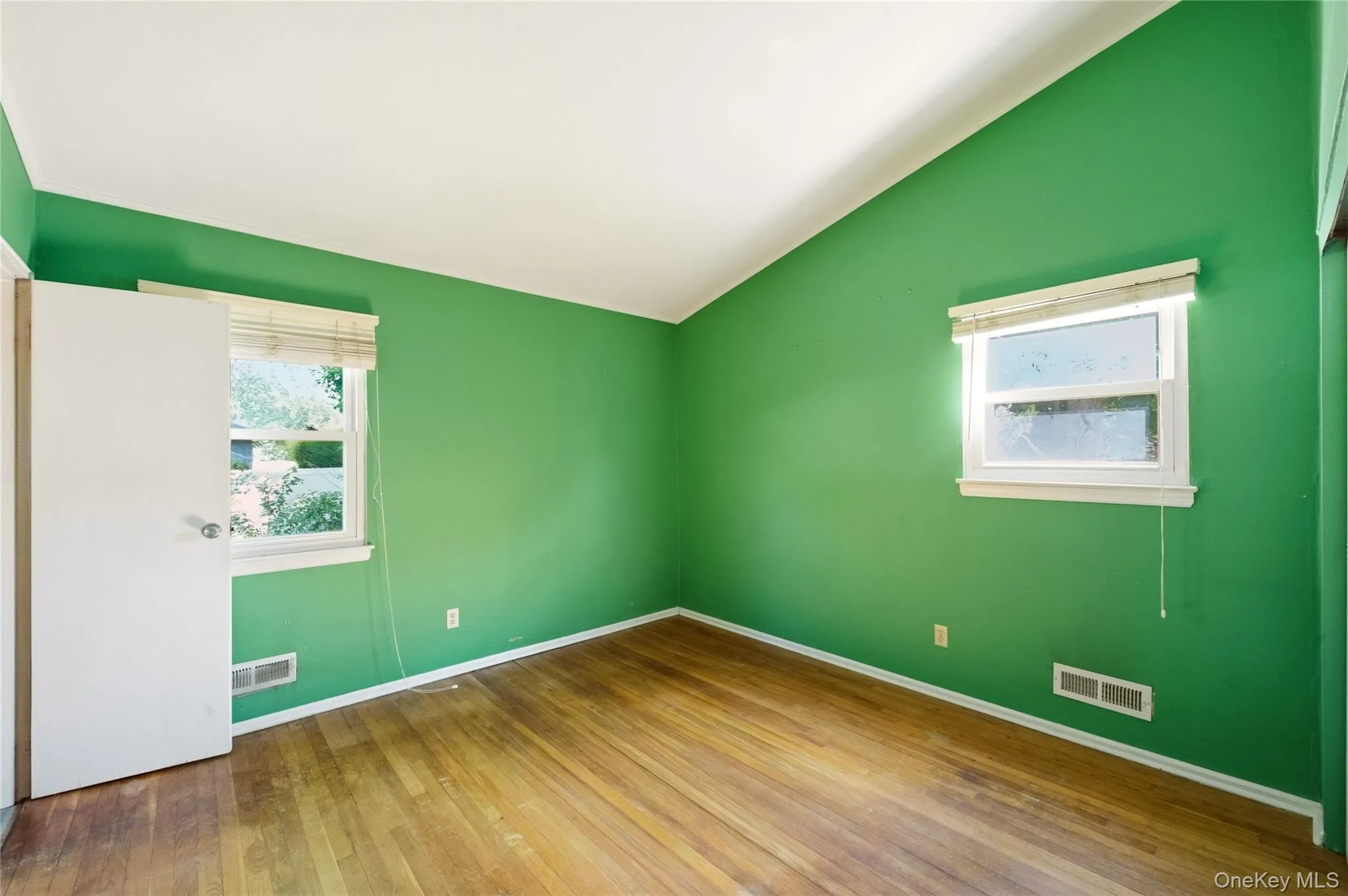 29 Penn Drive, Smithtown, NY, 4 Bedrooms Bedrooms, 6 Rooms Rooms,1 BathroomBathrooms,Residential,For Rent,Penn,0,1034371 29 Penn Drive, Smithtown, NY, 4 Bedrooms Bedrooms, 6 Rooms Rooms,1 BathroomBathrooms,Residential,For Rent,Penn,0,1034371