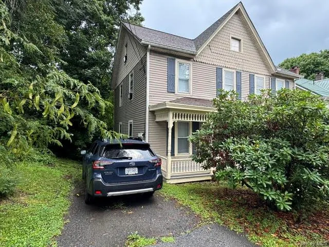 69 Montgomery Street, Montgomery, NY, 2 Bedrooms Bedrooms, 4 Rooms Rooms,1 BathroomBathrooms,Residential Lease,For Rent,Montgomery,0,1034375 69 Montgomery Street, Montgomery, NY, 2 Bedrooms Bedrooms, 4 Rooms Rooms,1 BathroomBathrooms,Residential Lease,For Rent,Montgomery,0,1034375