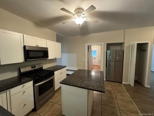 69 Montgomery Street, Montgomery, NY, 2 Bedrooms Bedrooms, 4 Rooms Rooms,1 BathroomBathrooms,Residential Lease,For Rent,Montgomery,0,1034375 69 Montgomery Street, Montgomery, NY, 2 Bedrooms Bedrooms, 4 Rooms Rooms,1 BathroomBathrooms,Residential Lease,For Rent,Montgomery,0,1034375