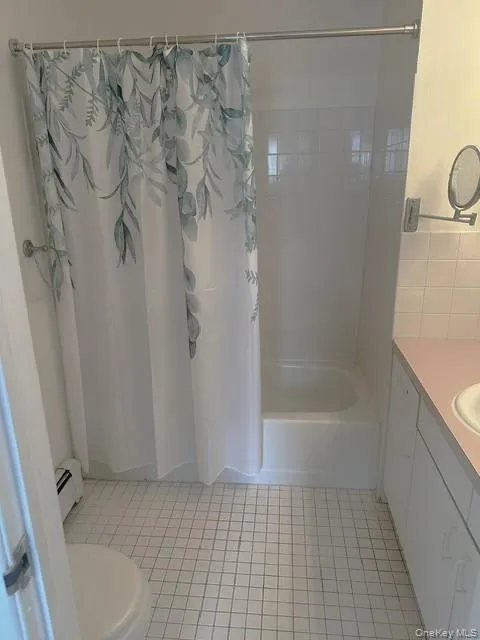 100 Baker Court, Hempstead, NY, 3 Bedrooms Bedrooms, 8 Rooms Rooms,2 BathroomsBathrooms,Residential Lease,For Rent,Baker,0,1034377 100 Baker Court, Hempstead, NY, 3 Bedrooms Bedrooms, 8 Rooms Rooms,2 BathroomsBathrooms,Residential Lease,For Rent,Baker,0,1034377