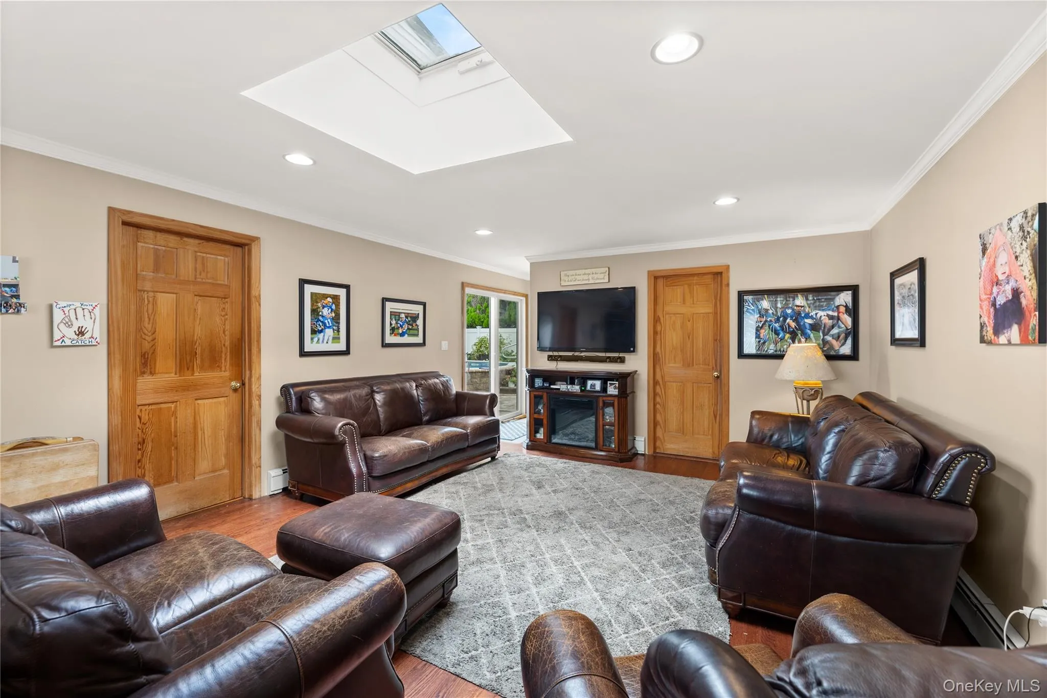 47 Cove Lane, Hempstead, NY, 4 Bedrooms Bedrooms, 7 Rooms Rooms,2 BathroomsBathrooms,Residential,For Rent,Cove,0,1034378 47 Cove Lane, Hempstead, NY, 4 Bedrooms Bedrooms, 7 Rooms Rooms,2 BathroomsBathrooms,Residential,For Rent,Cove,0,1034378