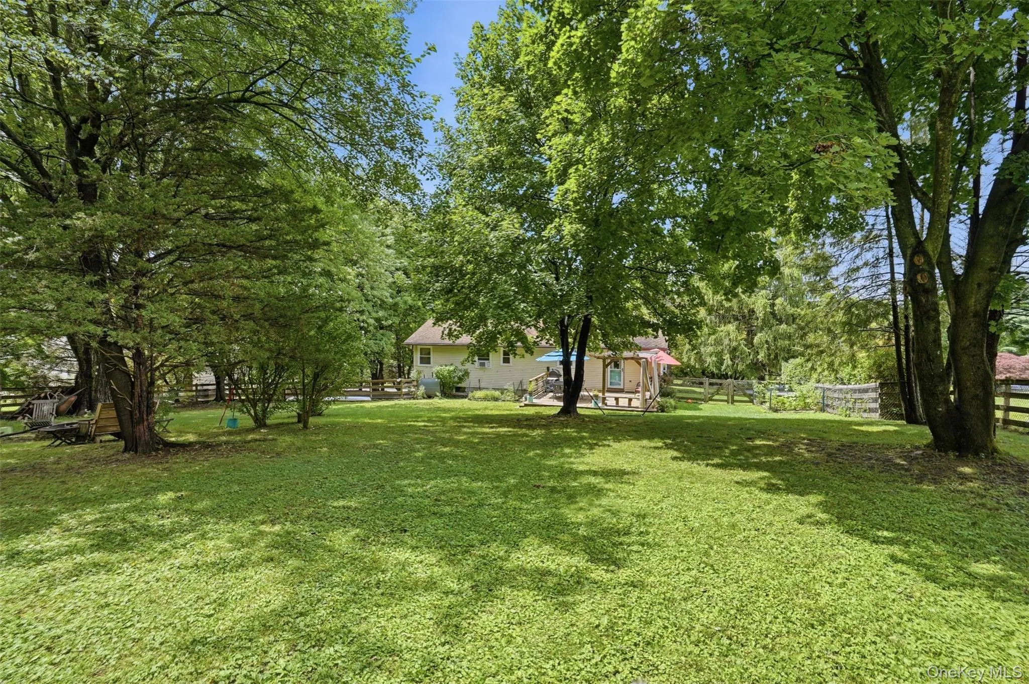 35 Beverly Drive, Warwick (town), NY, 2 Bedrooms Bedrooms, 9 Rooms Rooms,2 BathroomsBathrooms,Residential,For Rent,Beverly,0,1034381 35 Beverly Drive, Warwick (town), NY, 2 Bedrooms Bedrooms, 9 Rooms Rooms,2 BathroomsBathrooms,Residential,For Rent,Beverly,0,1034381
