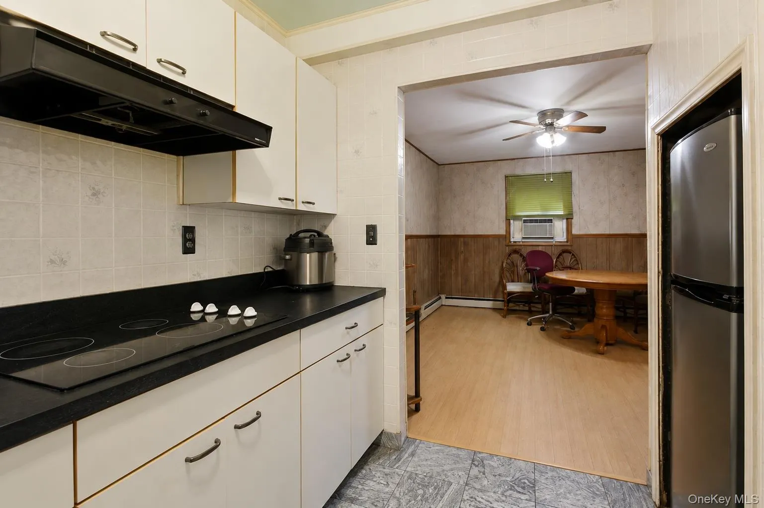 70 Kent Road, Wappinger, NY, 3 Bedrooms Bedrooms, 8 Rooms Rooms,3 BathroomsBathrooms,Residential,For Rent,Kent,0,1034384 70 Kent Road, Wappinger, NY, 3 Bedrooms Bedrooms, 8 Rooms Rooms,3 BathroomsBathrooms,Residential,For Rent,Kent,0,1034384