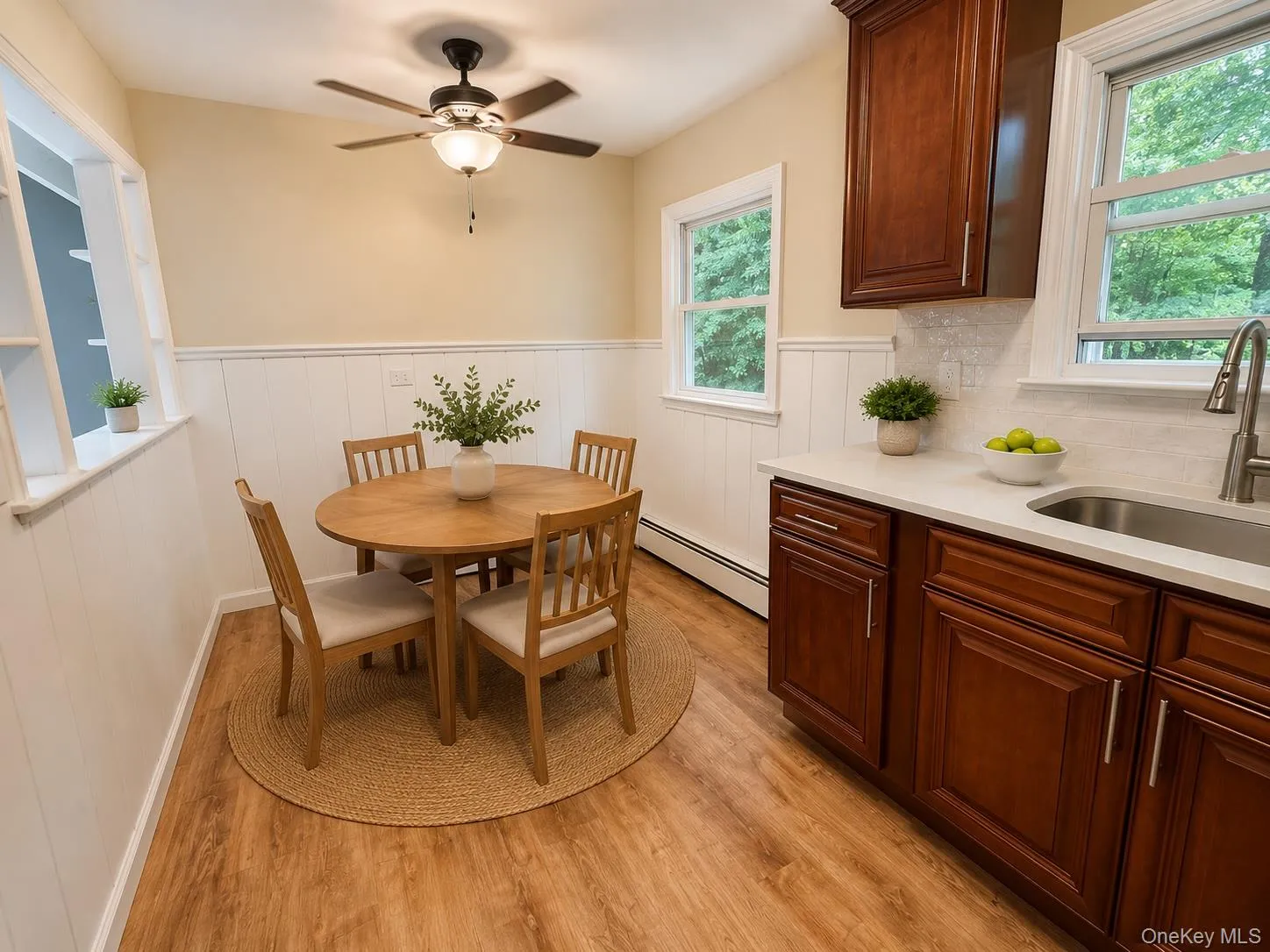 30 Lakeview Terrace, Carmel, NY, 1 Bedroom Bedrooms, 4 Rooms Rooms,1 BathroomBathrooms,Residential Lease,For Rent,Lakeview,0,1034390 30 Lakeview Terrace, Carmel, NY, 1 Bedroom Bedrooms, 4 Rooms Rooms,1 BathroomBathrooms,Residential Lease,For Rent,Lakeview,0,1034390