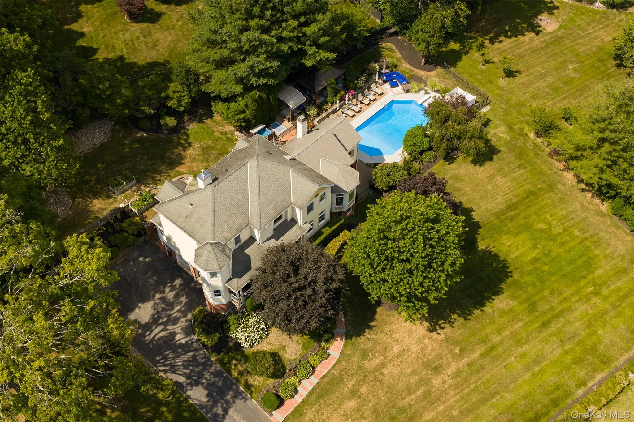 61 High View Road, Fishkill, NY, 4 Bedrooms Bedrooms, 16 Rooms Rooms,3 BathroomsBathrooms,Residential,For Rent,High View,0,1034392 61 High View Road, Fishkill, NY, 4 Bedrooms Bedrooms, 16 Rooms Rooms,3 BathroomsBathrooms,Residential,For Rent,High View,0,1034392