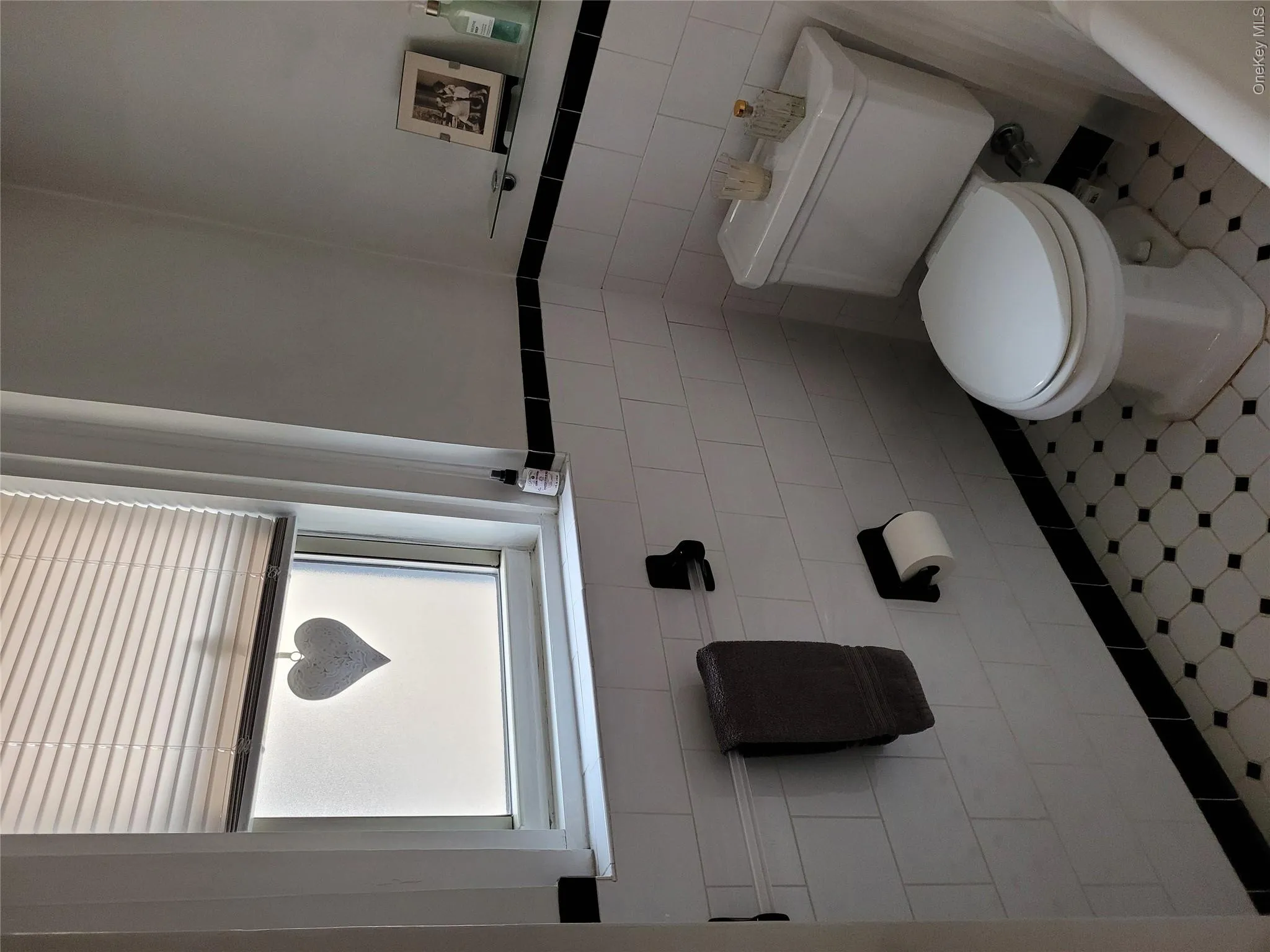 bathroom window facing east bathroom window facing east