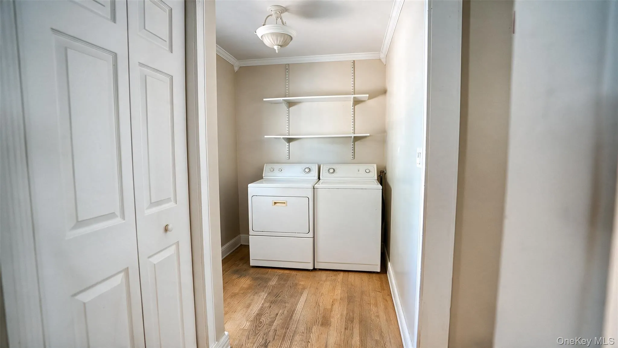 15 Marianna Place, Islip, NY, 4 Bedrooms Bedrooms, 7 Rooms Rooms,1 BathroomBathrooms,Residential,For Rent,Marianna,0,1034401 15 Marianna Place, Islip, NY, 4 Bedrooms Bedrooms, 7 Rooms Rooms,1 BathroomBathrooms,Residential,For Rent,Marianna,0,1034401
