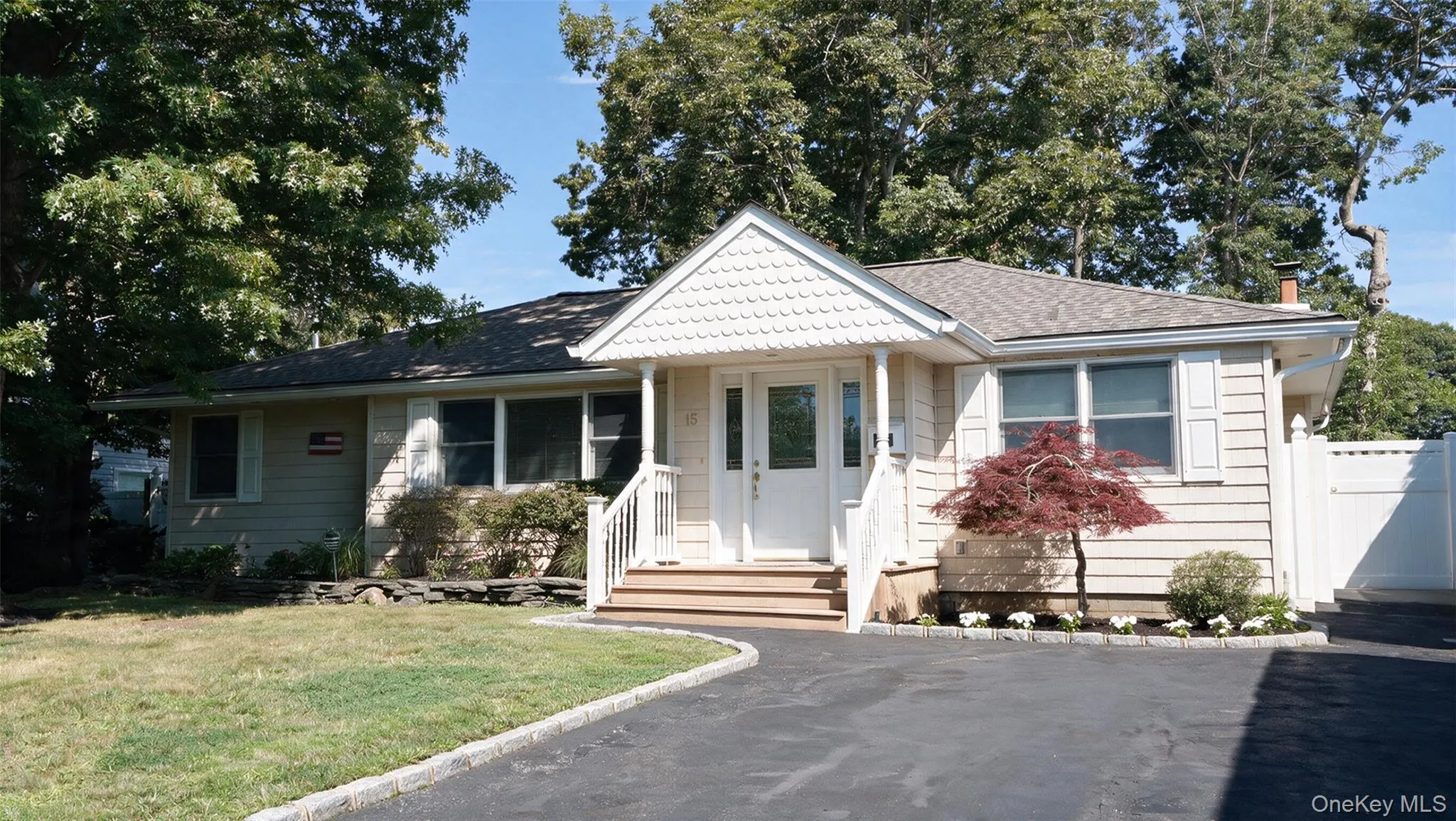 15 Marianna Place, Islip, NY, 4 Bedrooms Bedrooms, 7 Rooms Rooms,1 BathroomBathrooms,Residential,For Rent,Marianna,0,1034401 15 Marianna Place, Islip, NY, 4 Bedrooms Bedrooms, 7 Rooms Rooms,1 BathroomBathrooms,Residential,For Rent,Marianna,0,1034401