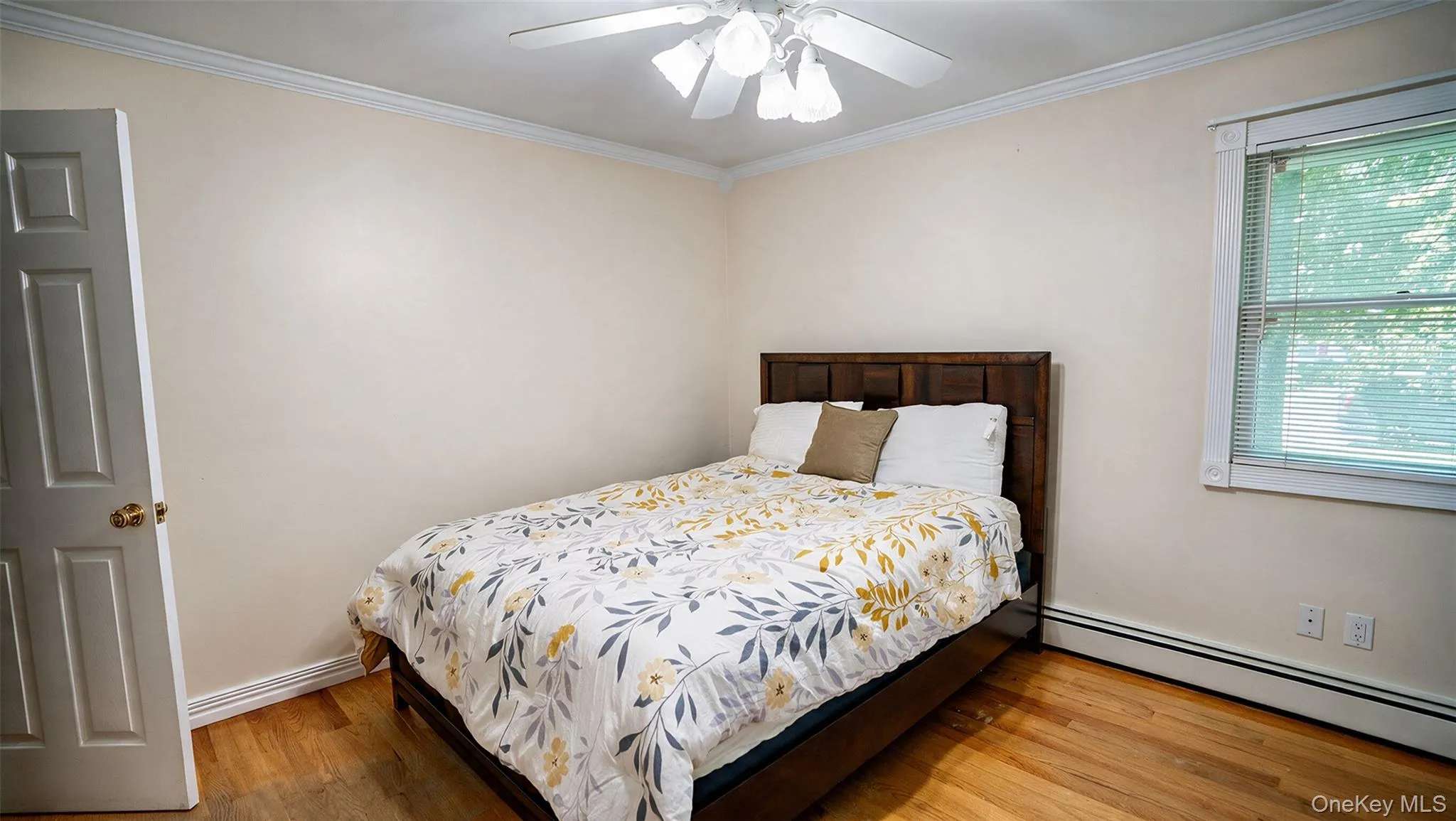 15 Marianna Place, Islip, NY, 4 Bedrooms Bedrooms, 7 Rooms Rooms,1 BathroomBathrooms,Residential,For Rent,Marianna,0,1034401 15 Marianna Place, Islip, NY, 4 Bedrooms Bedrooms, 7 Rooms Rooms,1 BathroomBathrooms,Residential,For Rent,Marianna,0,1034401