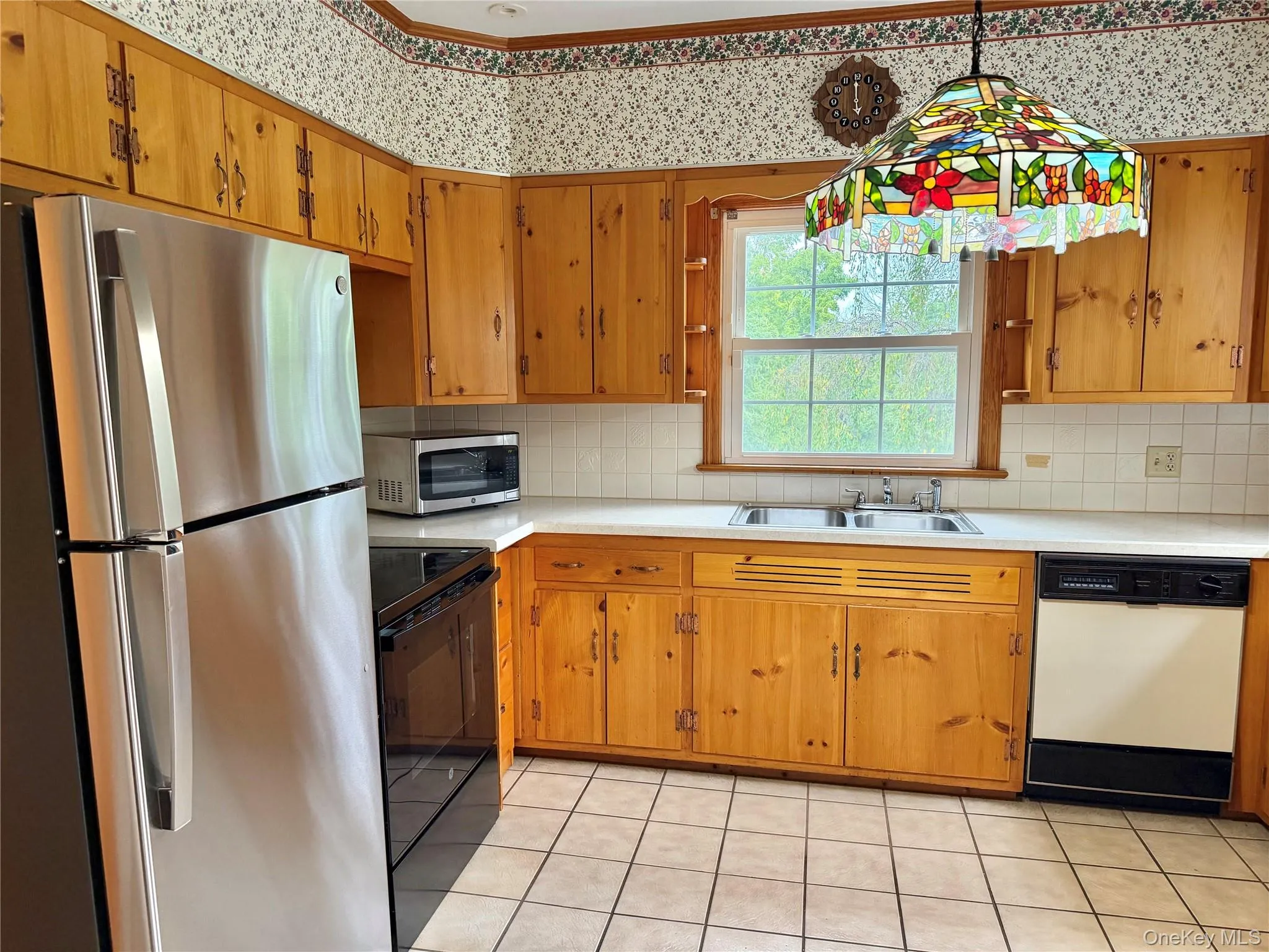 191 Putt Corners Road, New Paltz, NY, 3 Bedroom Bedrooms, 7 Room Rooms,1 BathroomBathrooms,Residential Lease,For Rent,Putt Corners,0,1034402 191 Putt Corners Road, New Paltz, NY, 3 Bedroom Bedrooms, 7 Room Rooms,1 BathroomBathrooms,Residential Lease,For Rent,Putt Corners,0,1034402